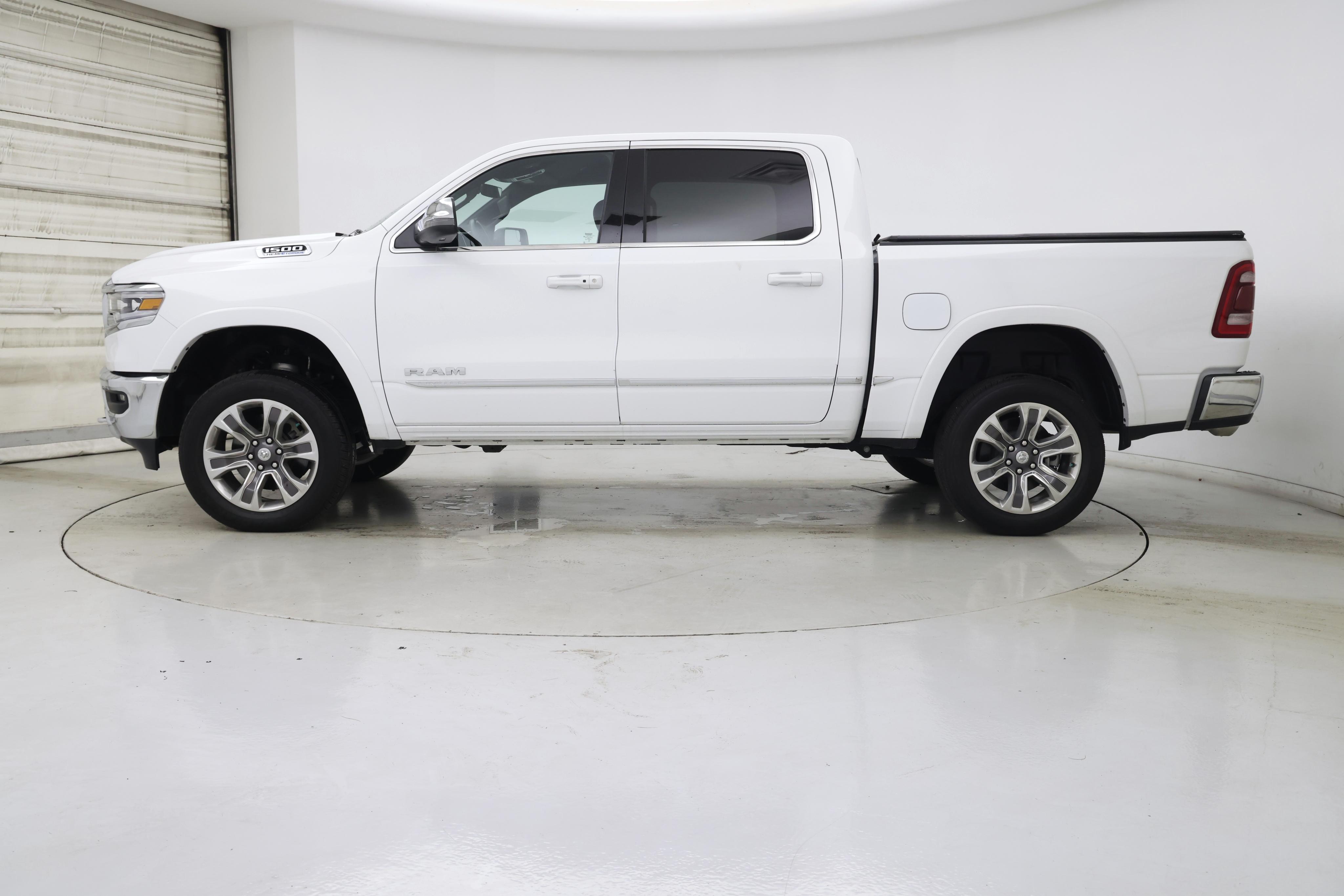 Thumbnail: 2024 RAM 1500 - 3