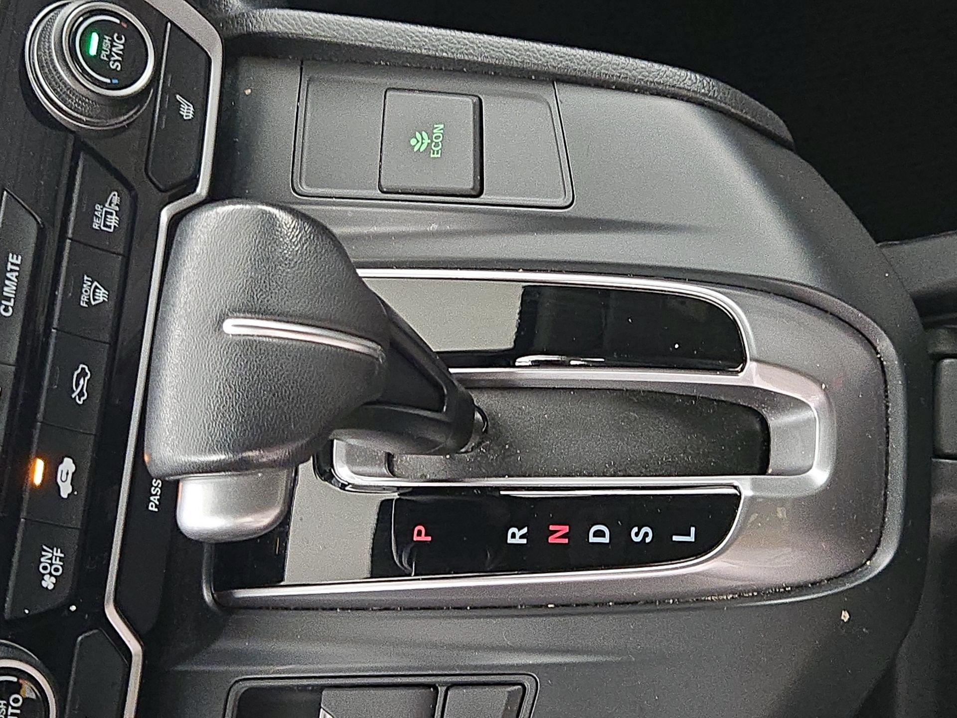 Thumbnail: 2017 Honda CR-V - 17