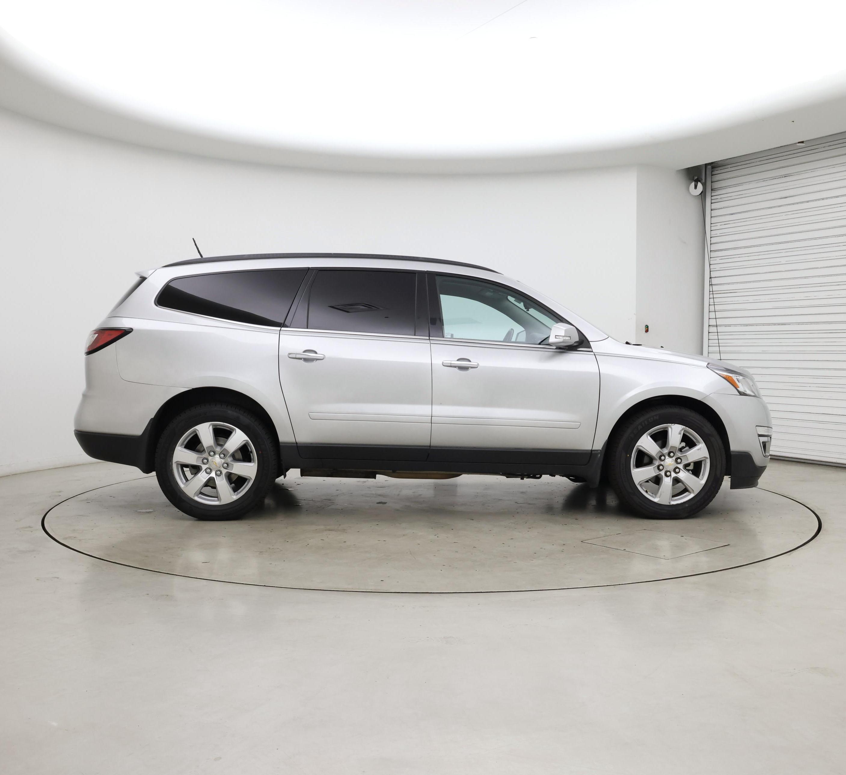 Thumbnail: 2017 Chevrolet Traverse - 7