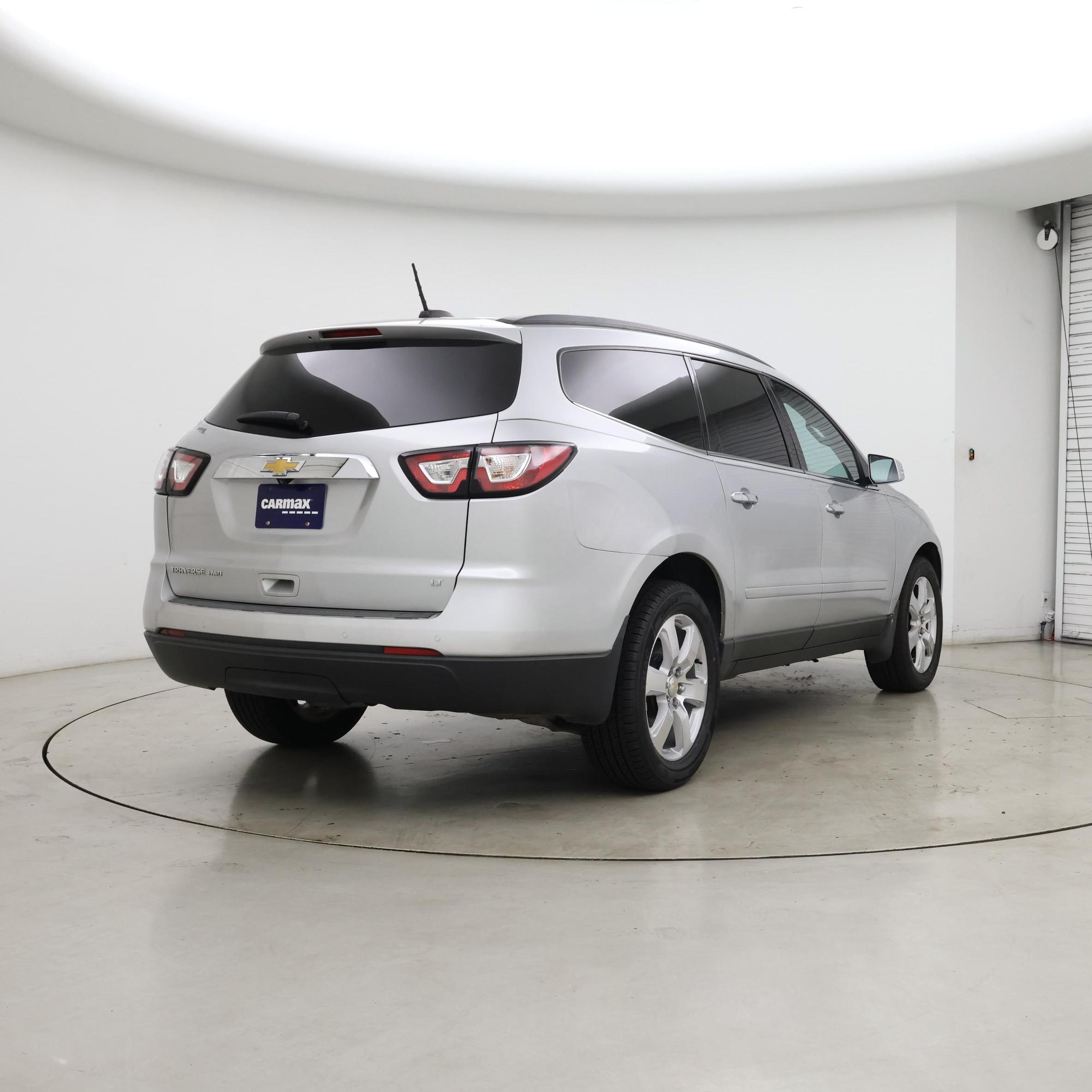 Thumbnail: 2017 Chevrolet Traverse - 8