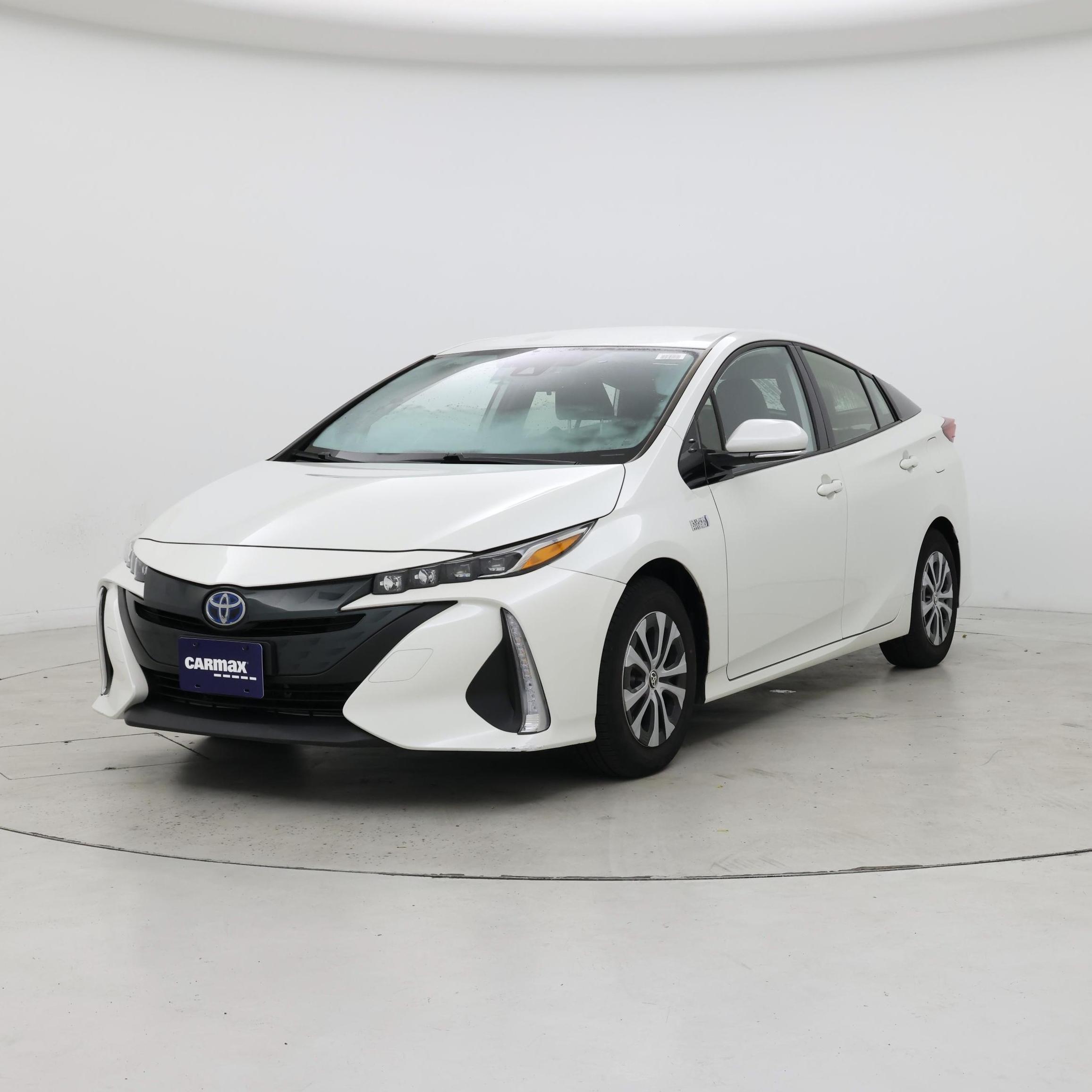 Thumbnail: 2020 Toyota Prius Prime - 4