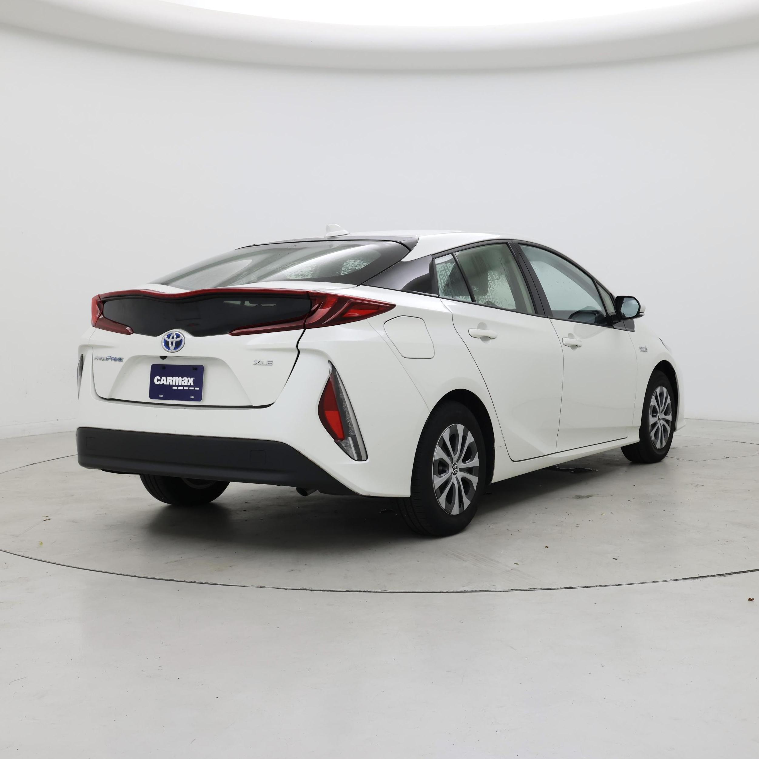 Thumbnail: 2020 Toyota Prius Prime - 8
