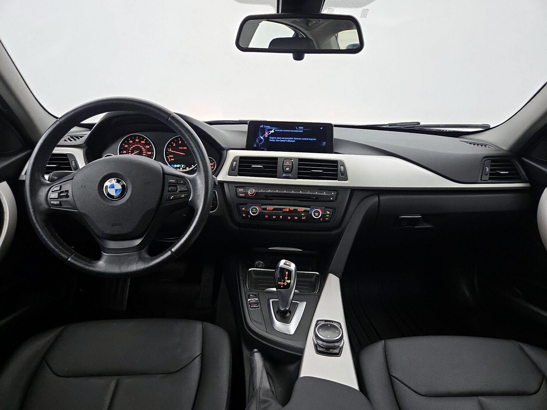 Thumbnail: 2014 BMW 3 Series - 9