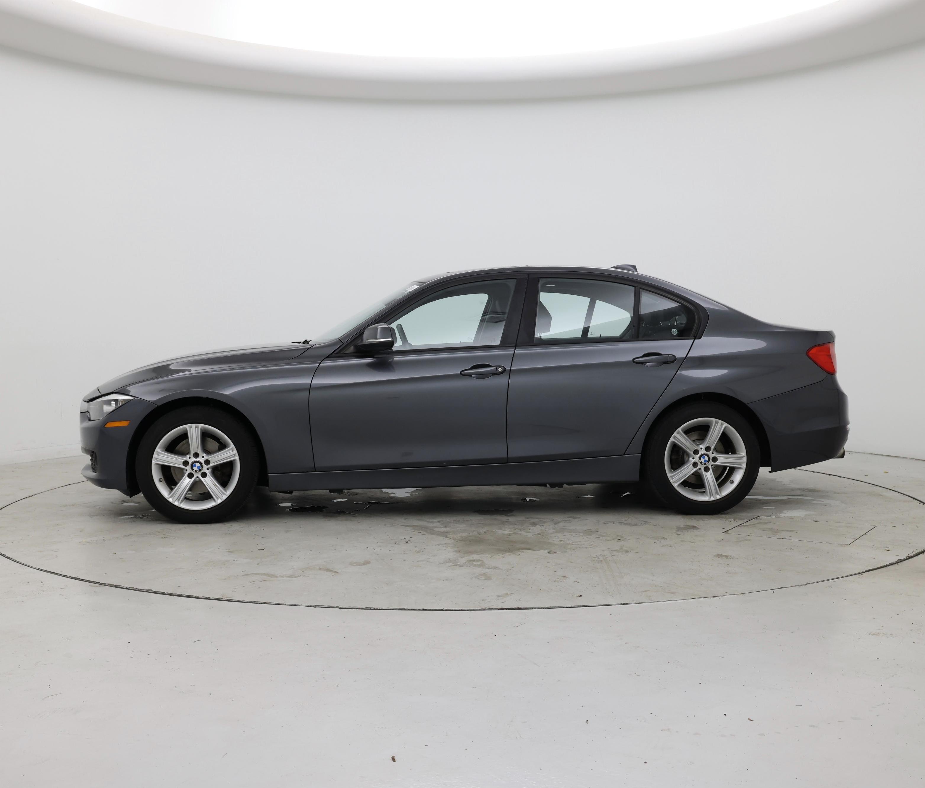 Thumbnail: 2014 BMW 3 Series - 3