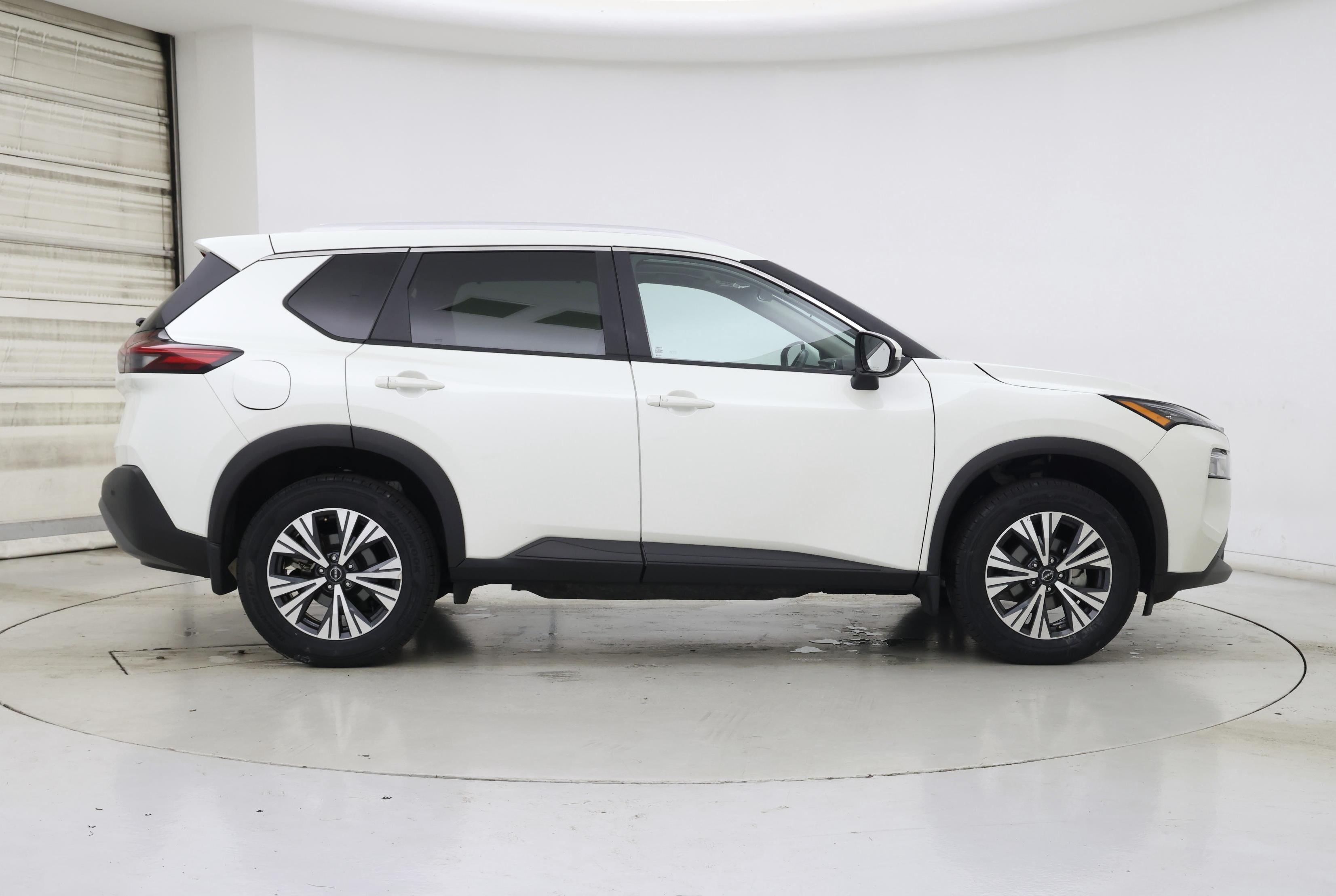 Thumbnail: 2023 Nissan Rogue - 7