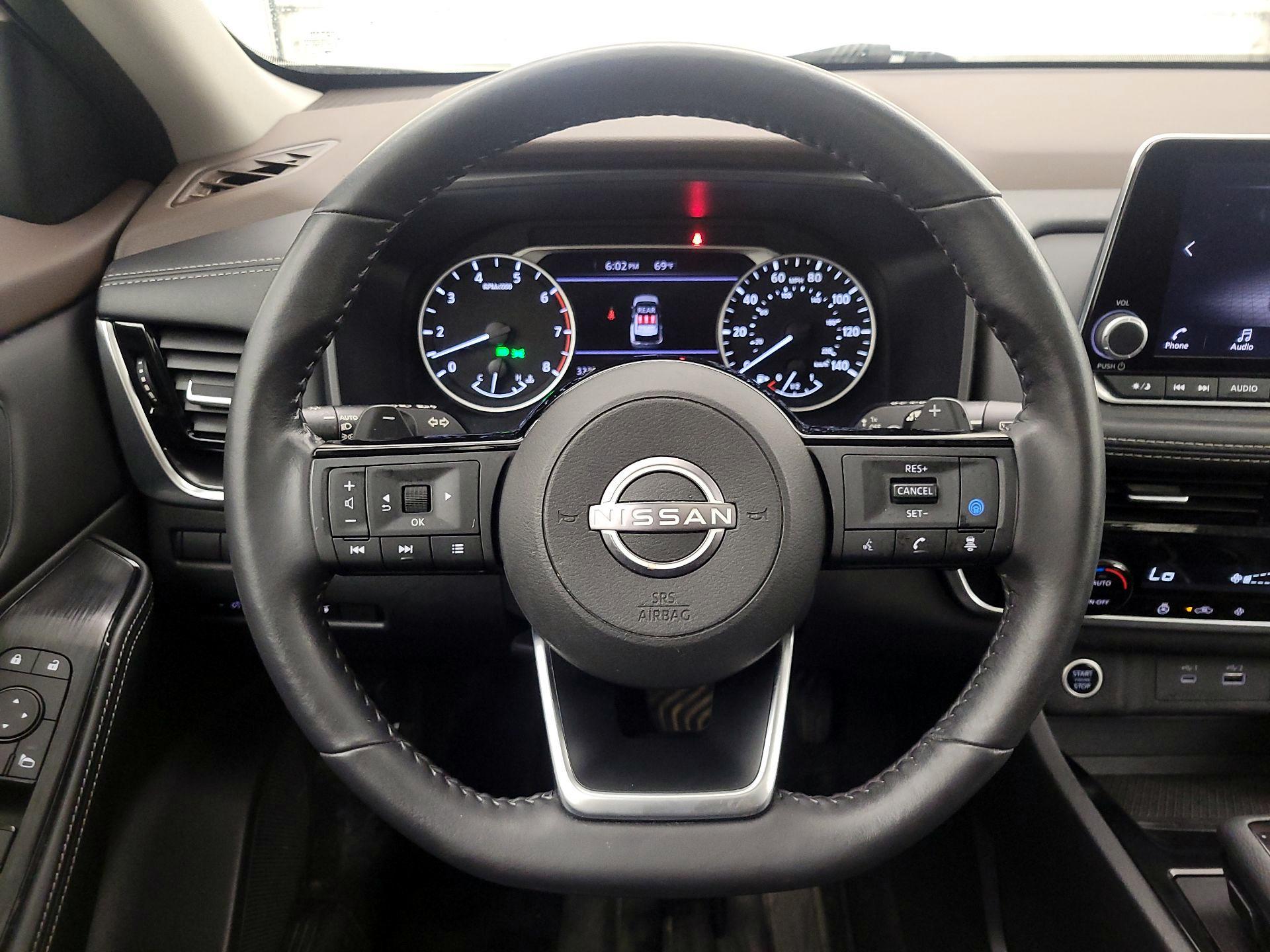 Thumbnail: 2023 Nissan Rogue - 10