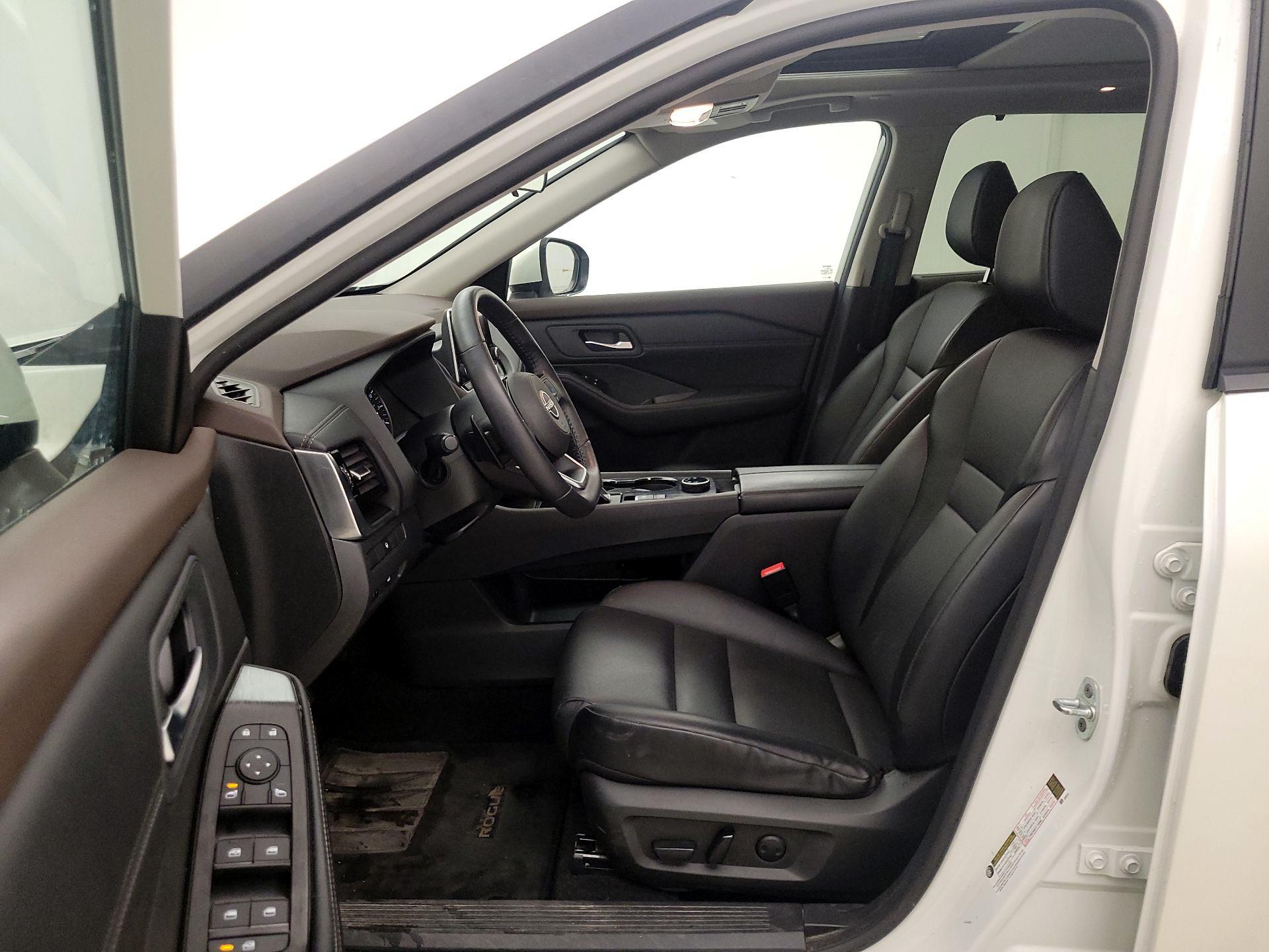 Thumbnail: 2023 Nissan Rogue - 11