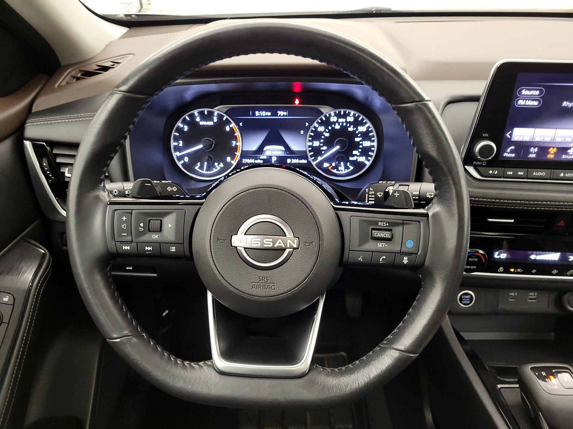 Thumbnail: 2022 Nissan Rogue - 10