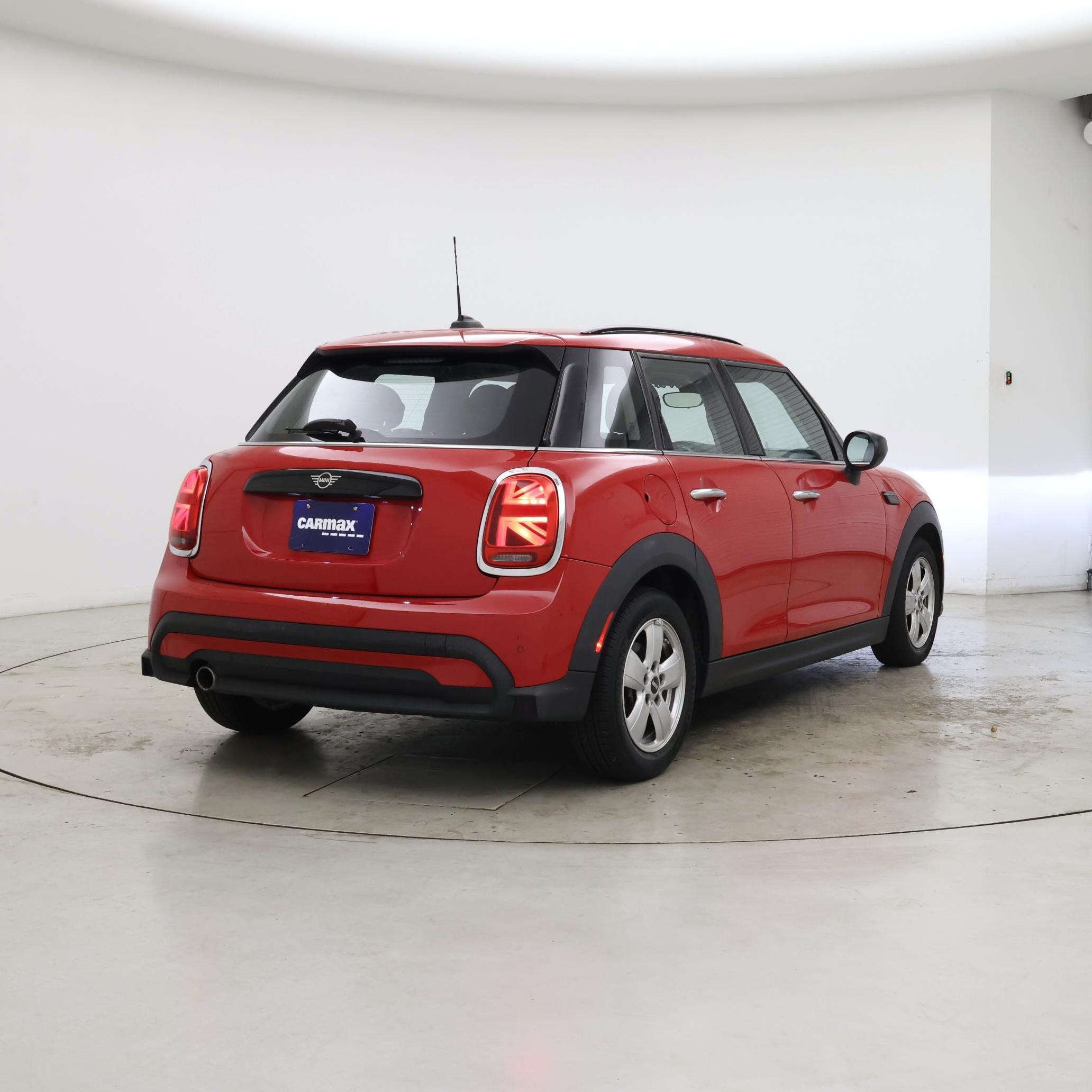 Thumbnail: 2022 MINI Cooper Hardtop - 8