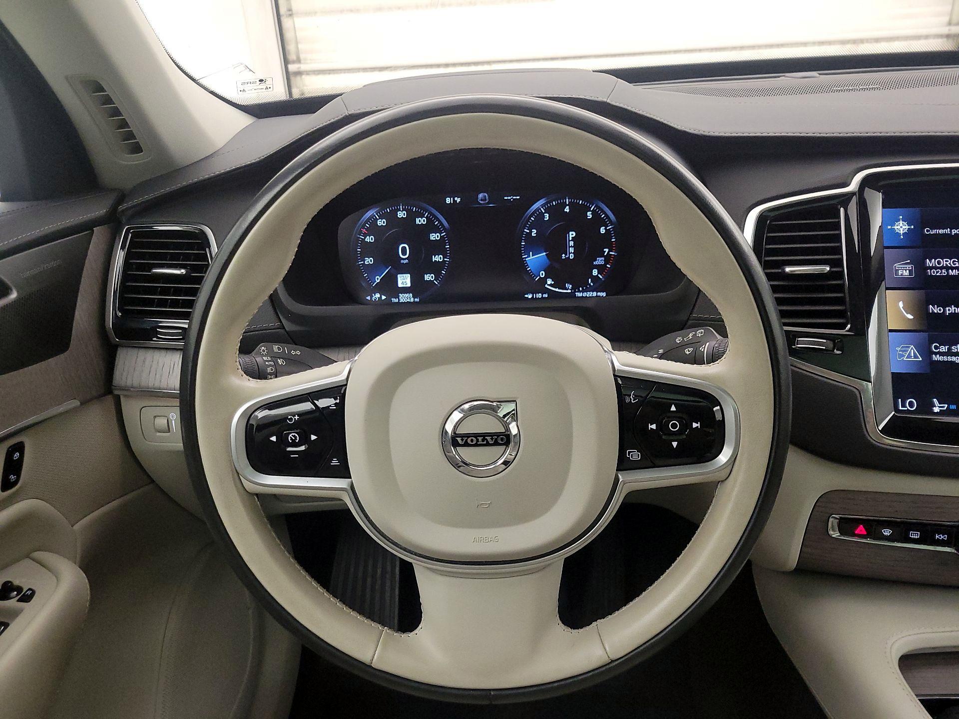Thumbnail: 2022 Volvo XC90 - 10