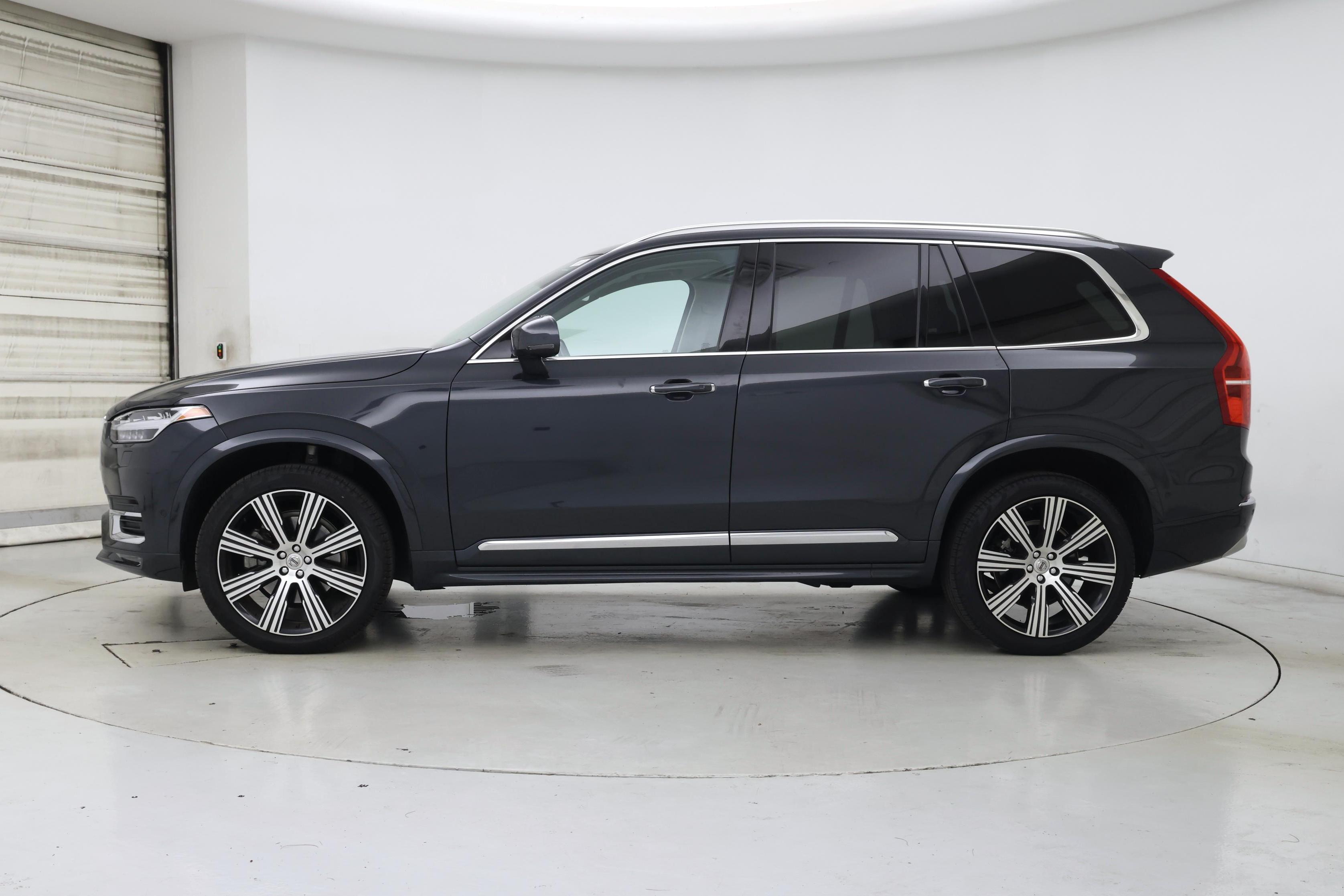 Thumbnail: 2022 Volvo XC90 - 3
