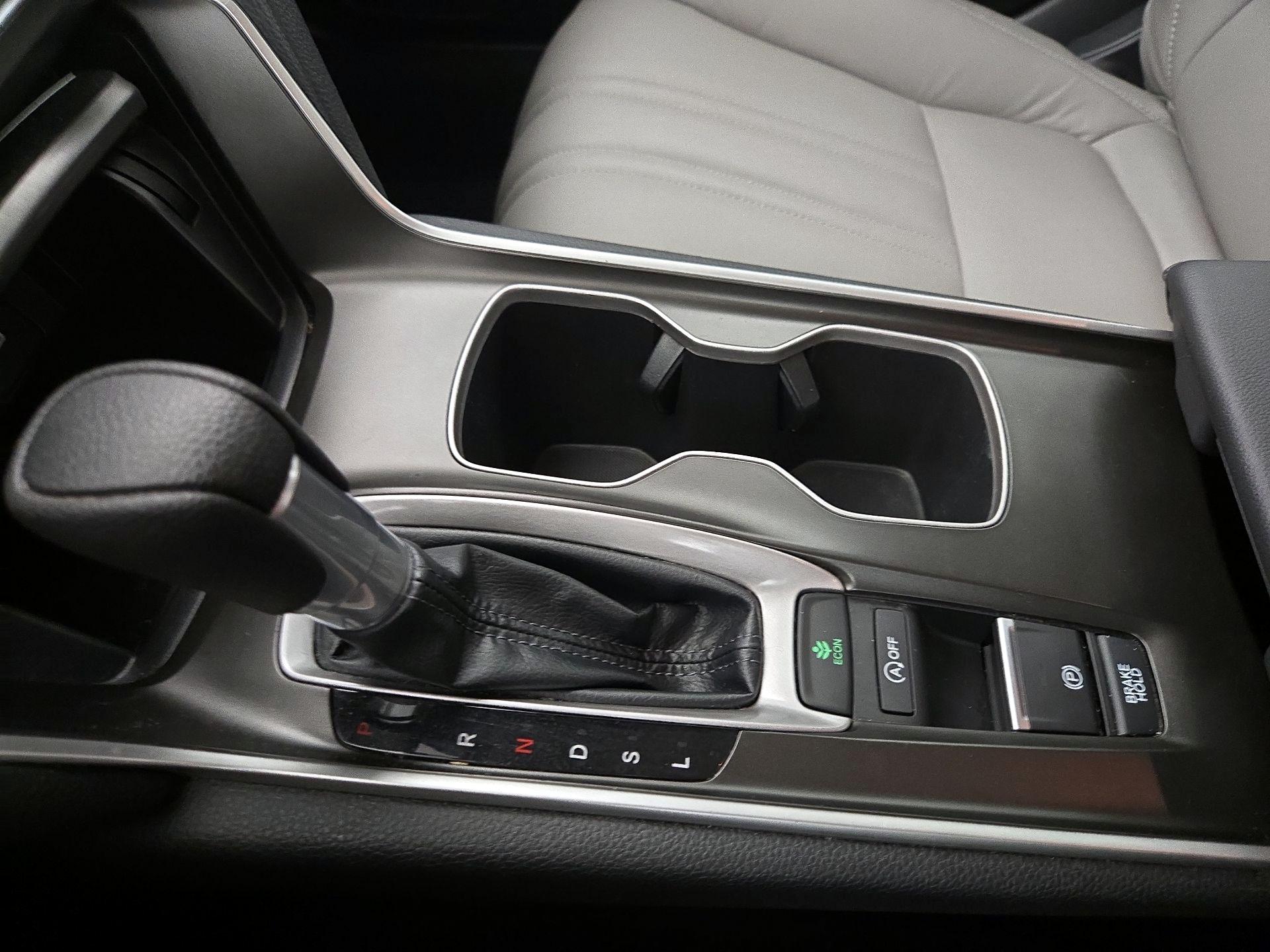 Thumbnail: 2021 Honda Accord - 17