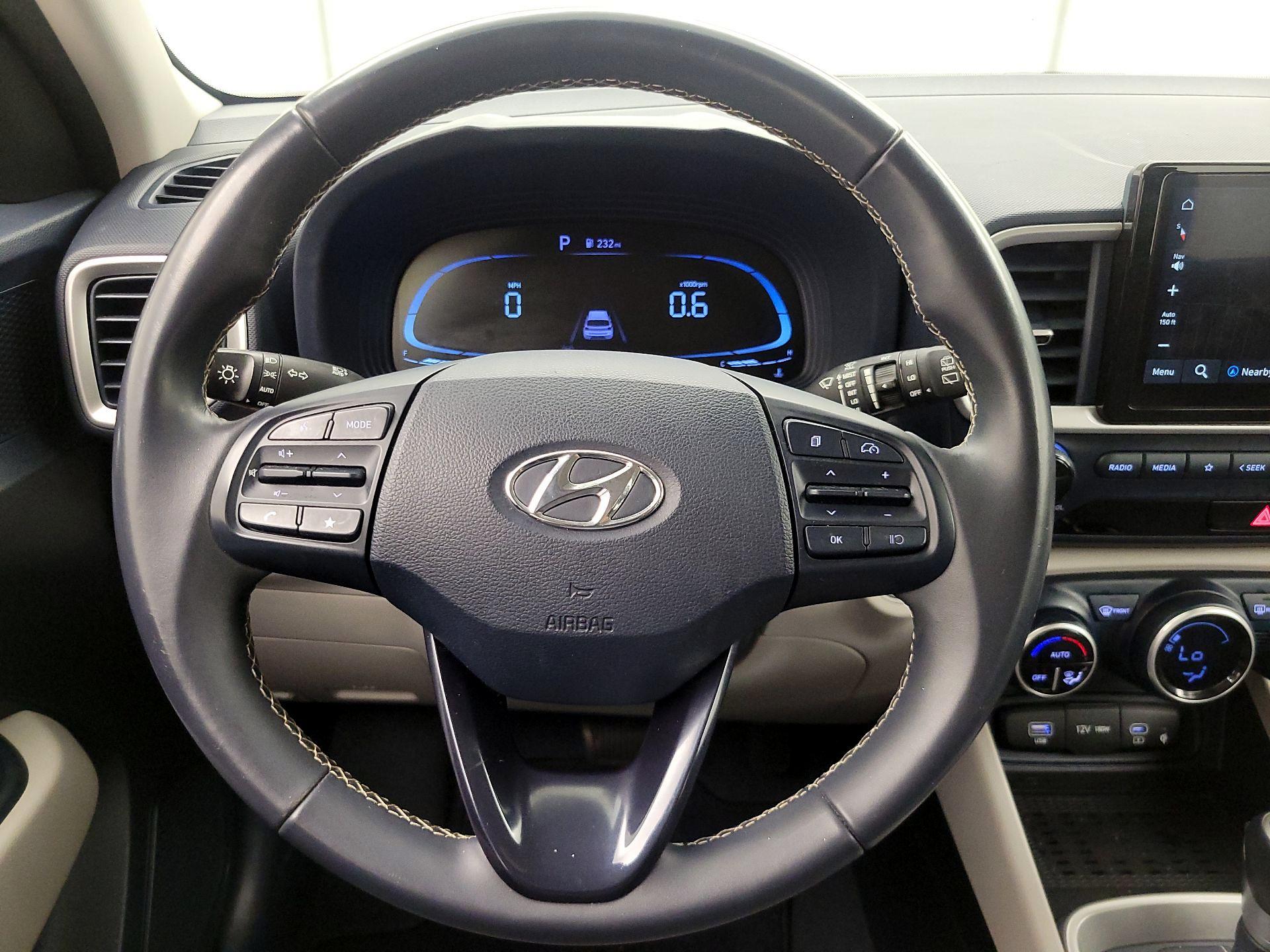 Thumbnail: 2023 Hyundai Venue - 10