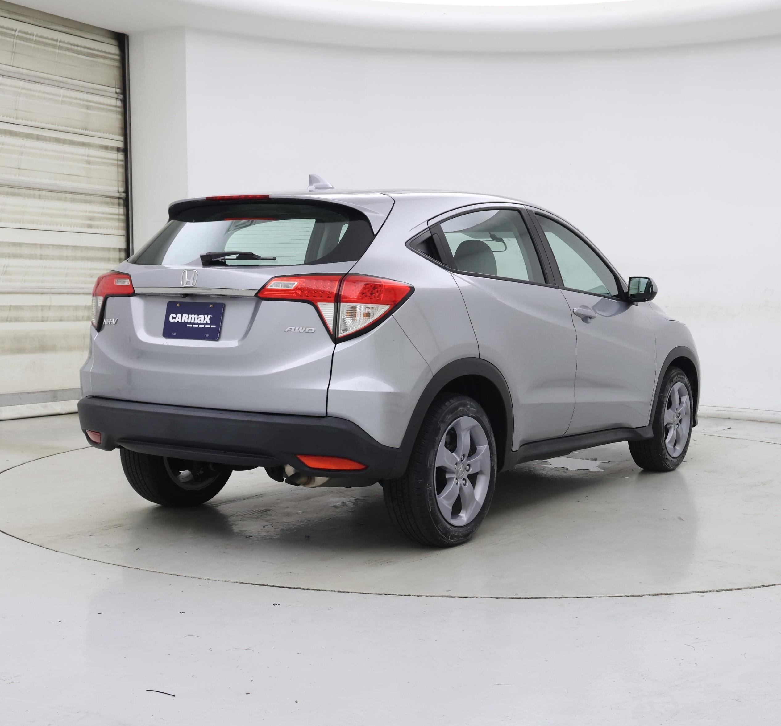 Thumbnail: 2019 Honda HR-V - 8