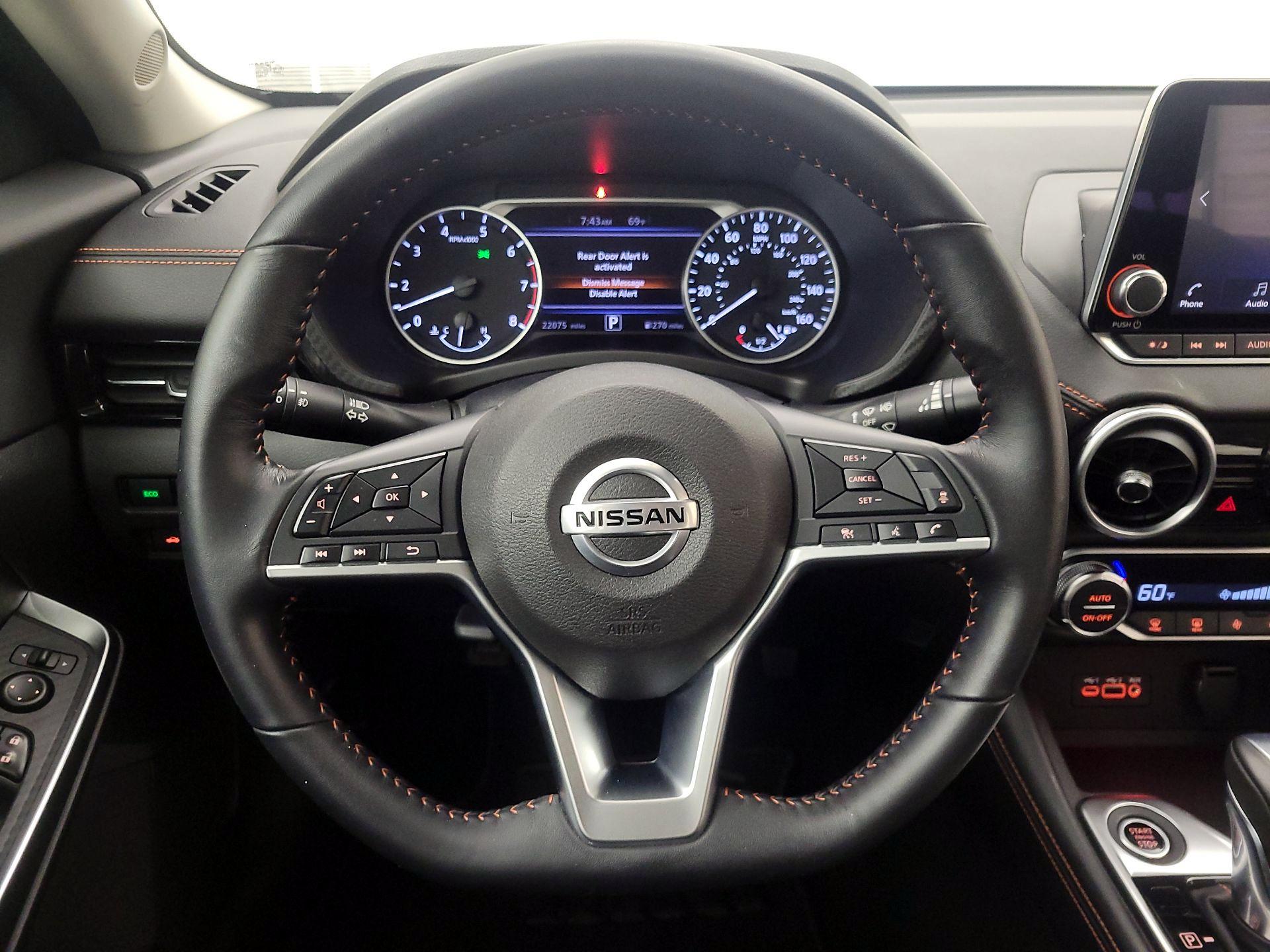 Thumbnail: 2020 Nissan Sentra - 10