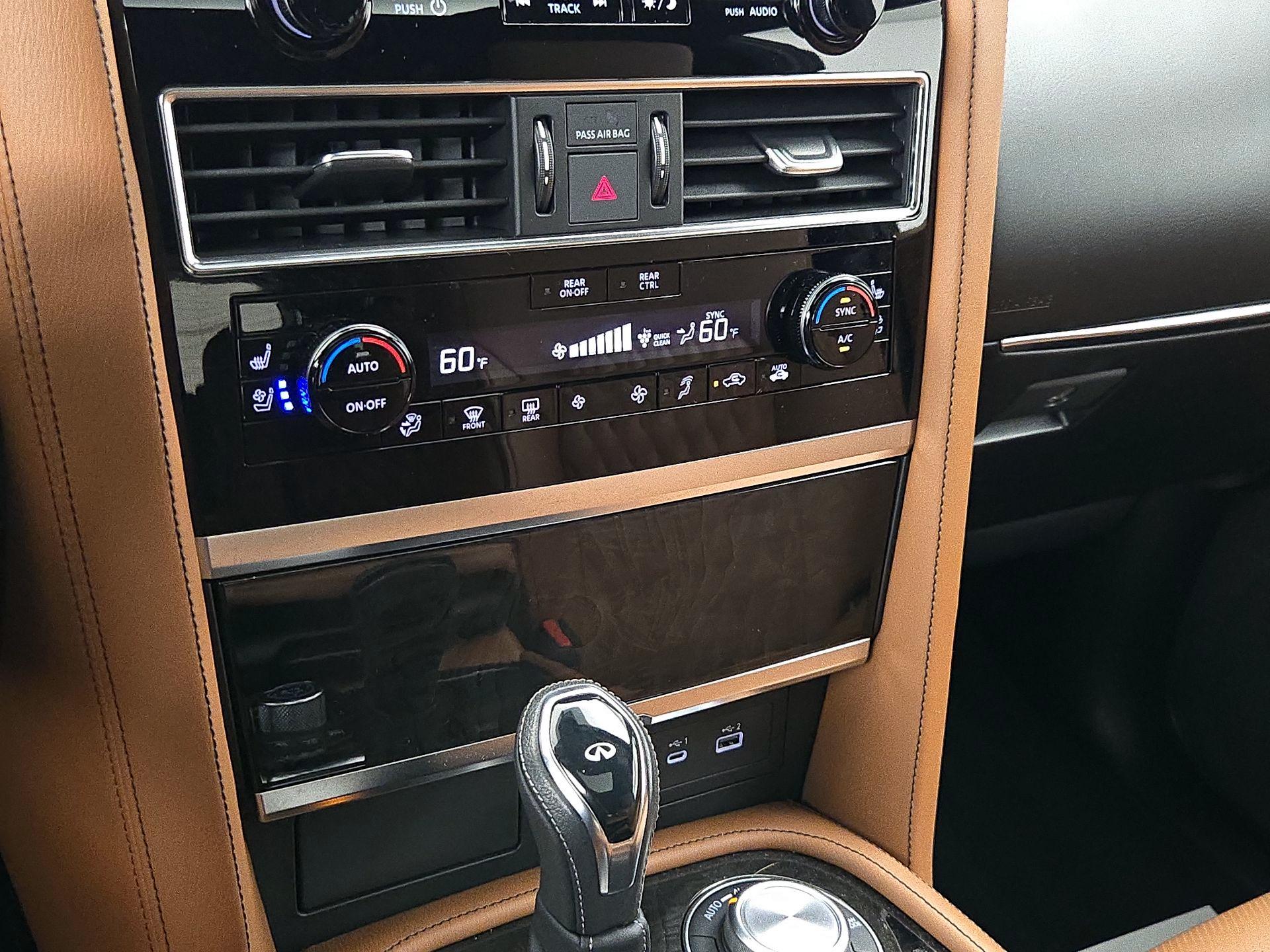 Thumbnail: 2024 INFINITI QX80 - 17