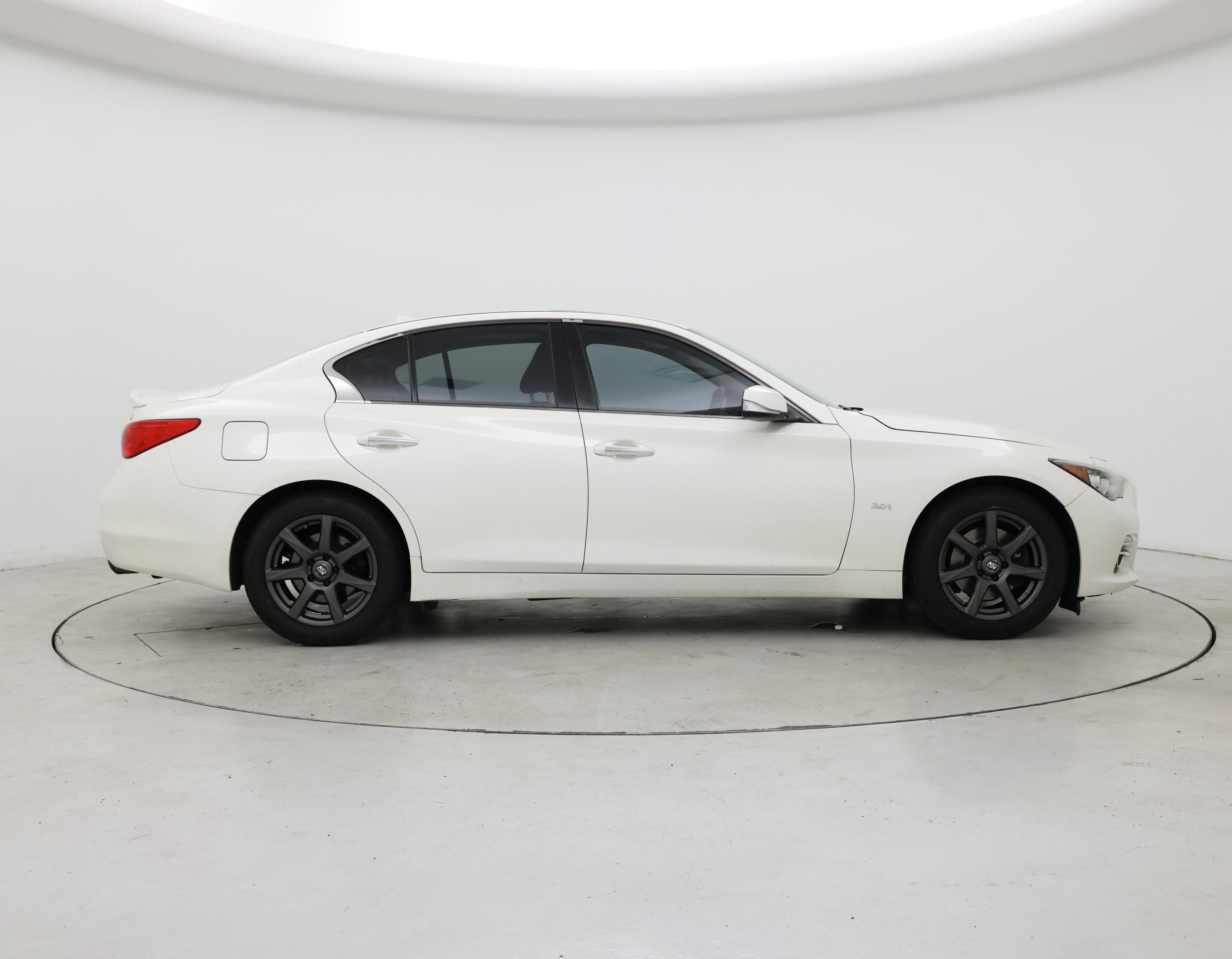 Thumbnail: 2017 INFINITI Q50 - 7