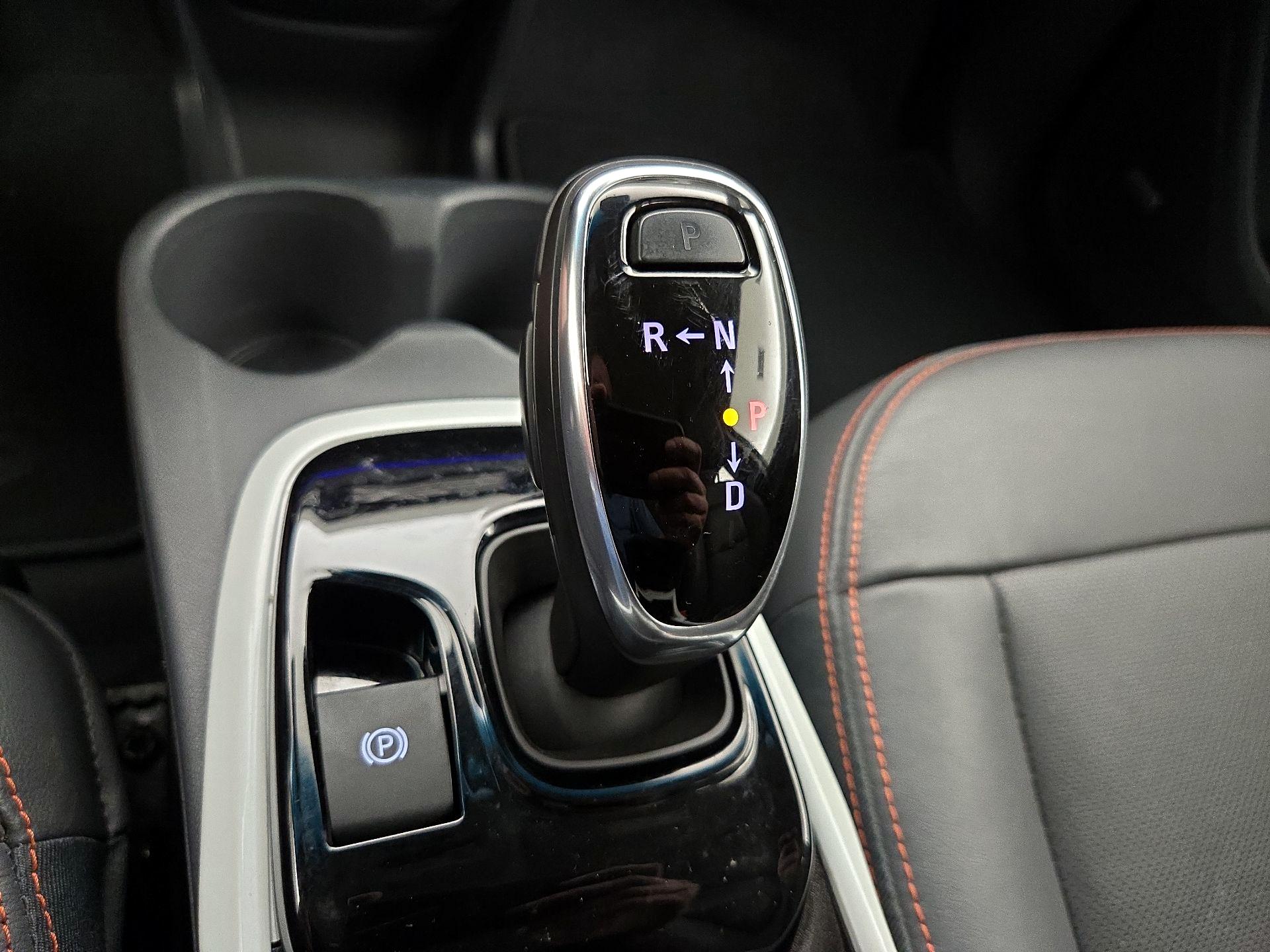 Thumbnail: 2020 Chevrolet Bolt EV - 17