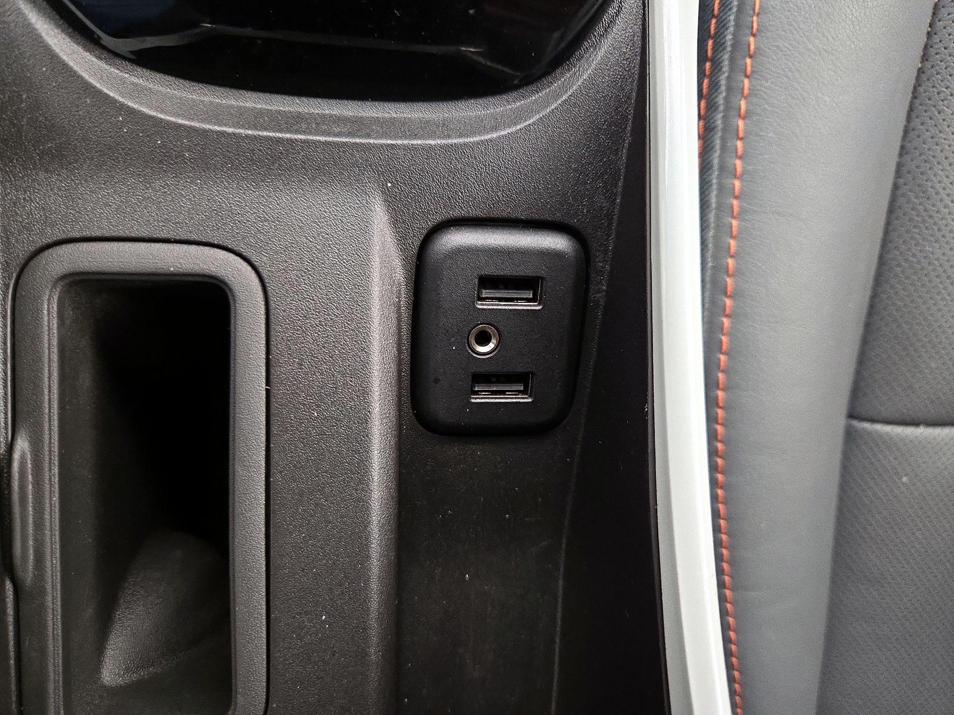 Thumbnail: 2020 Chevrolet Bolt EV - 18