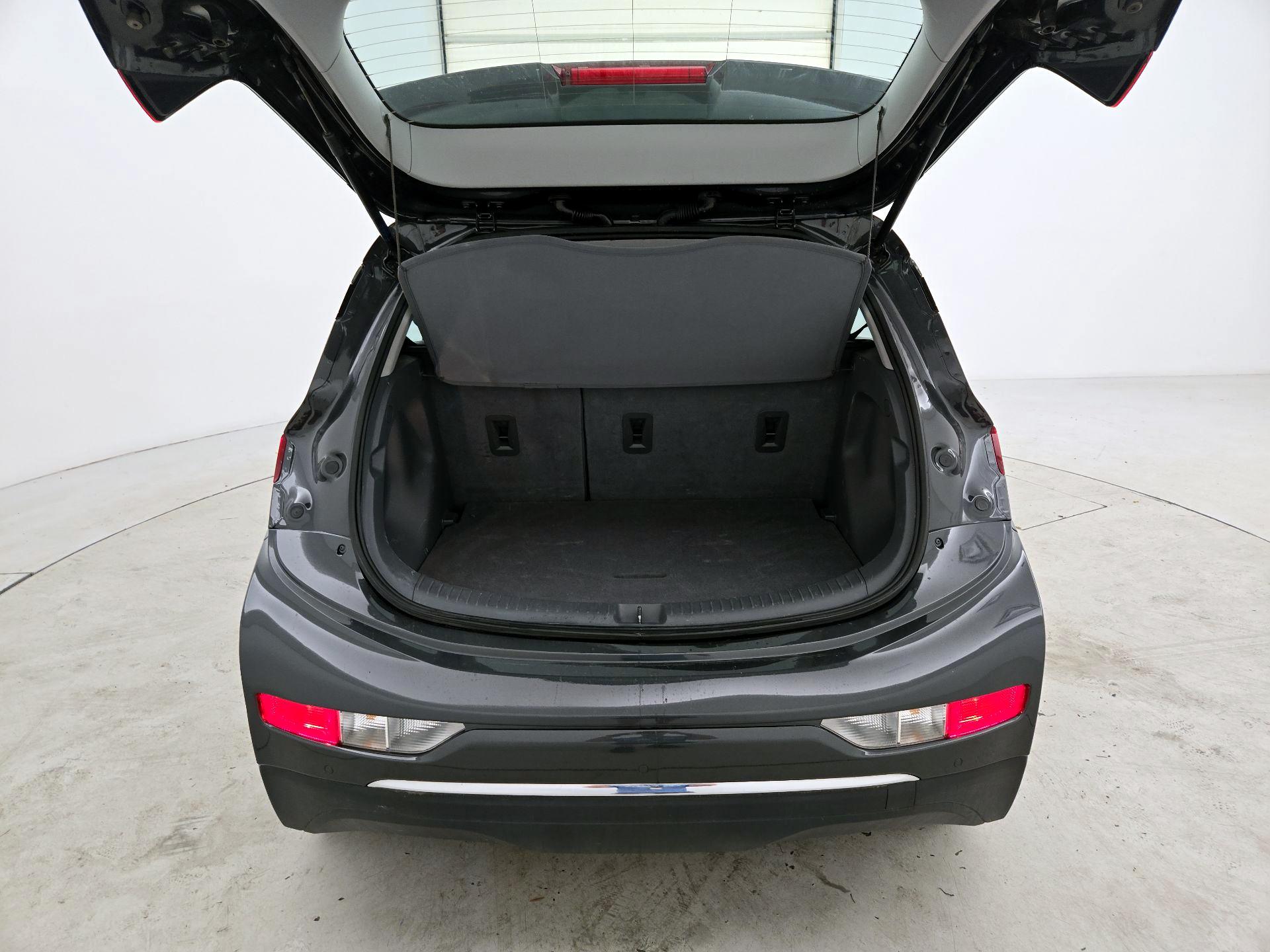 Thumbnail: 2020 Chevrolet Bolt EV - 20
