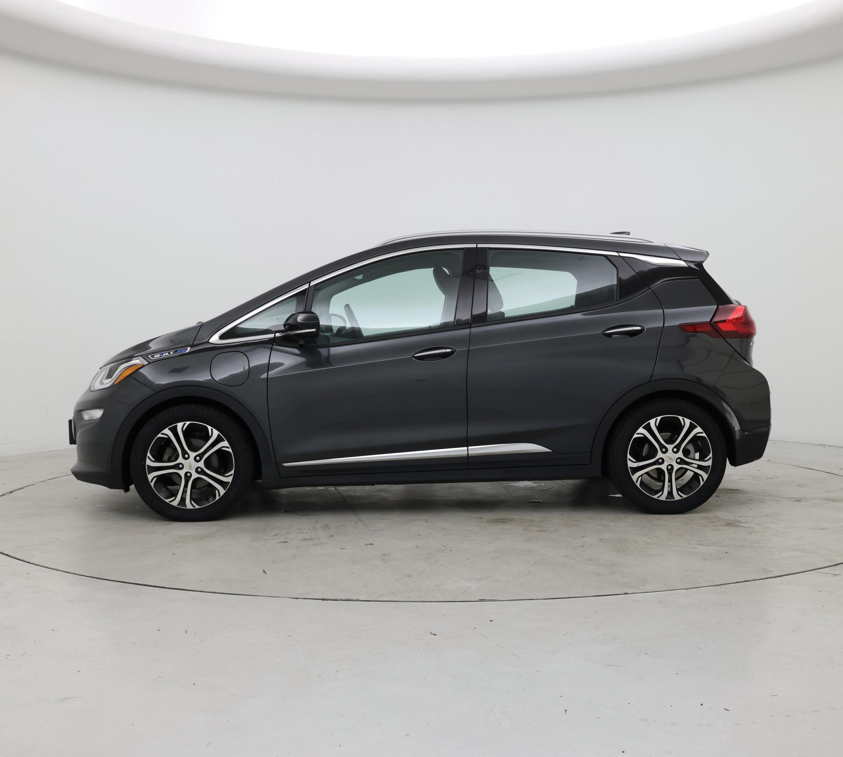 Thumbnail: 2020 Chevrolet Bolt EV - 3