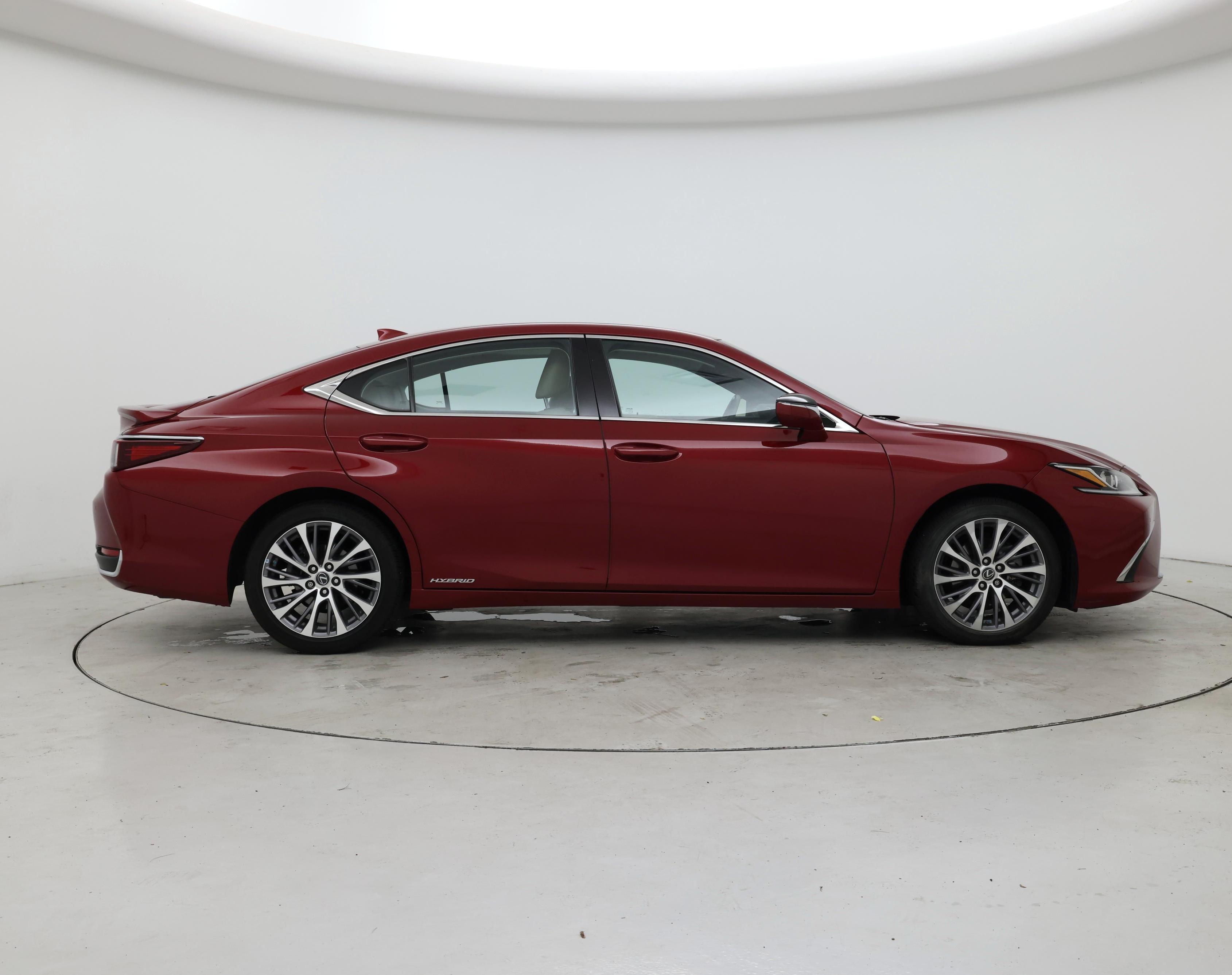 Thumbnail: 2021 Lexus ES - 7