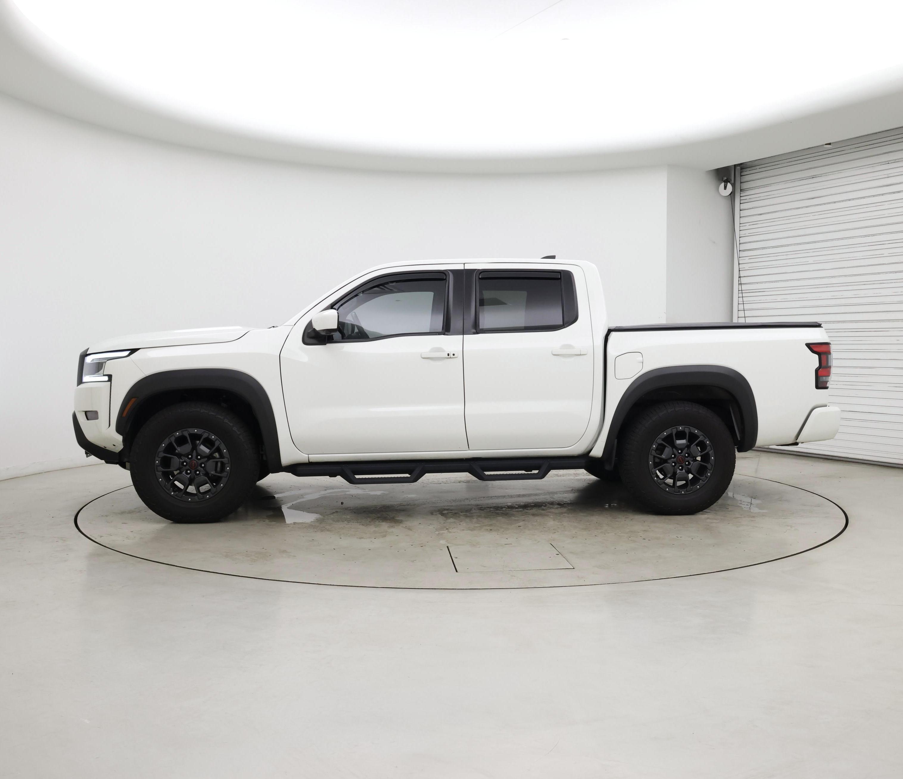 Thumbnail: 2022 Nissan Frontier - 3