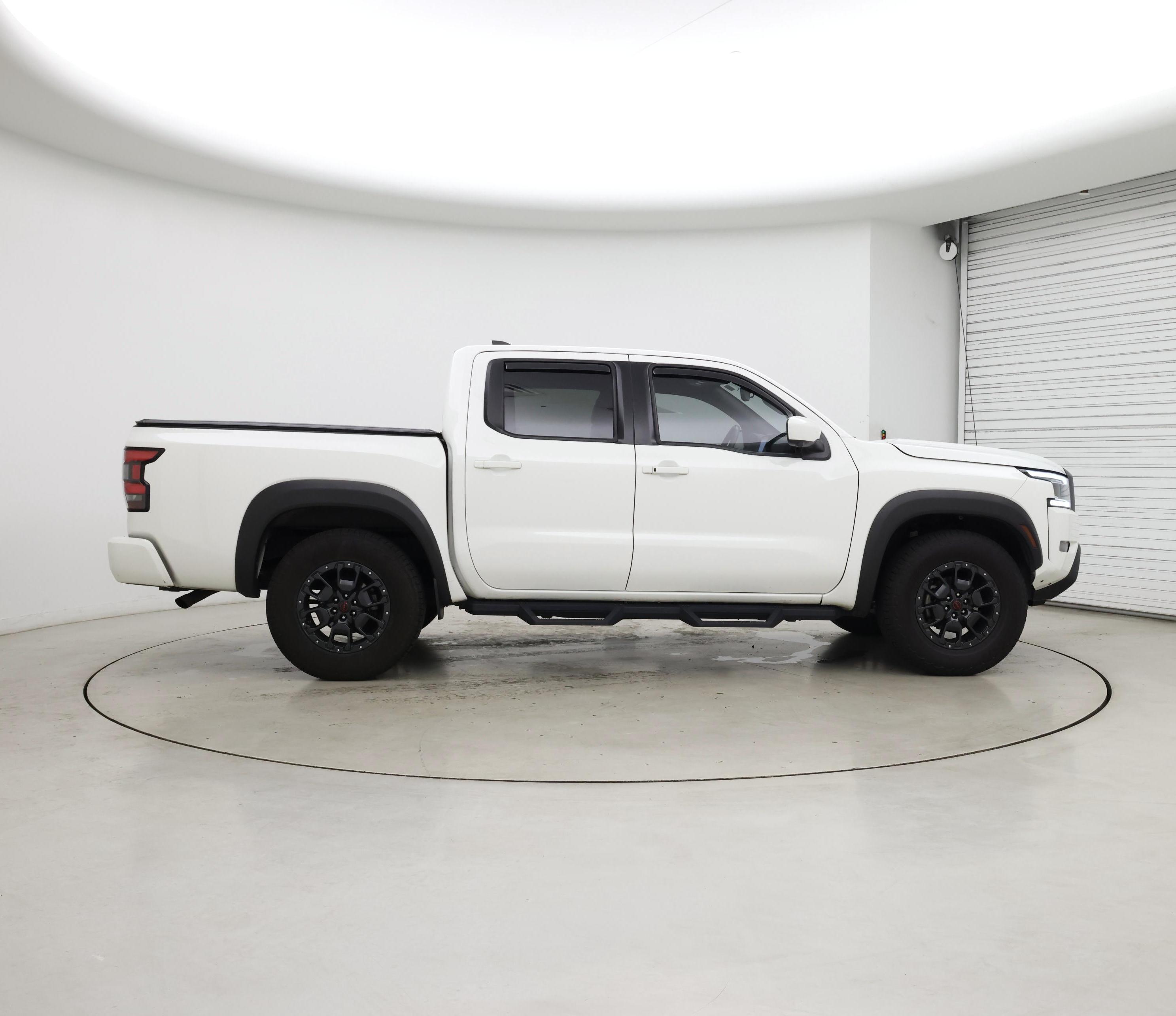 Thumbnail: 2022 Nissan Frontier - 7