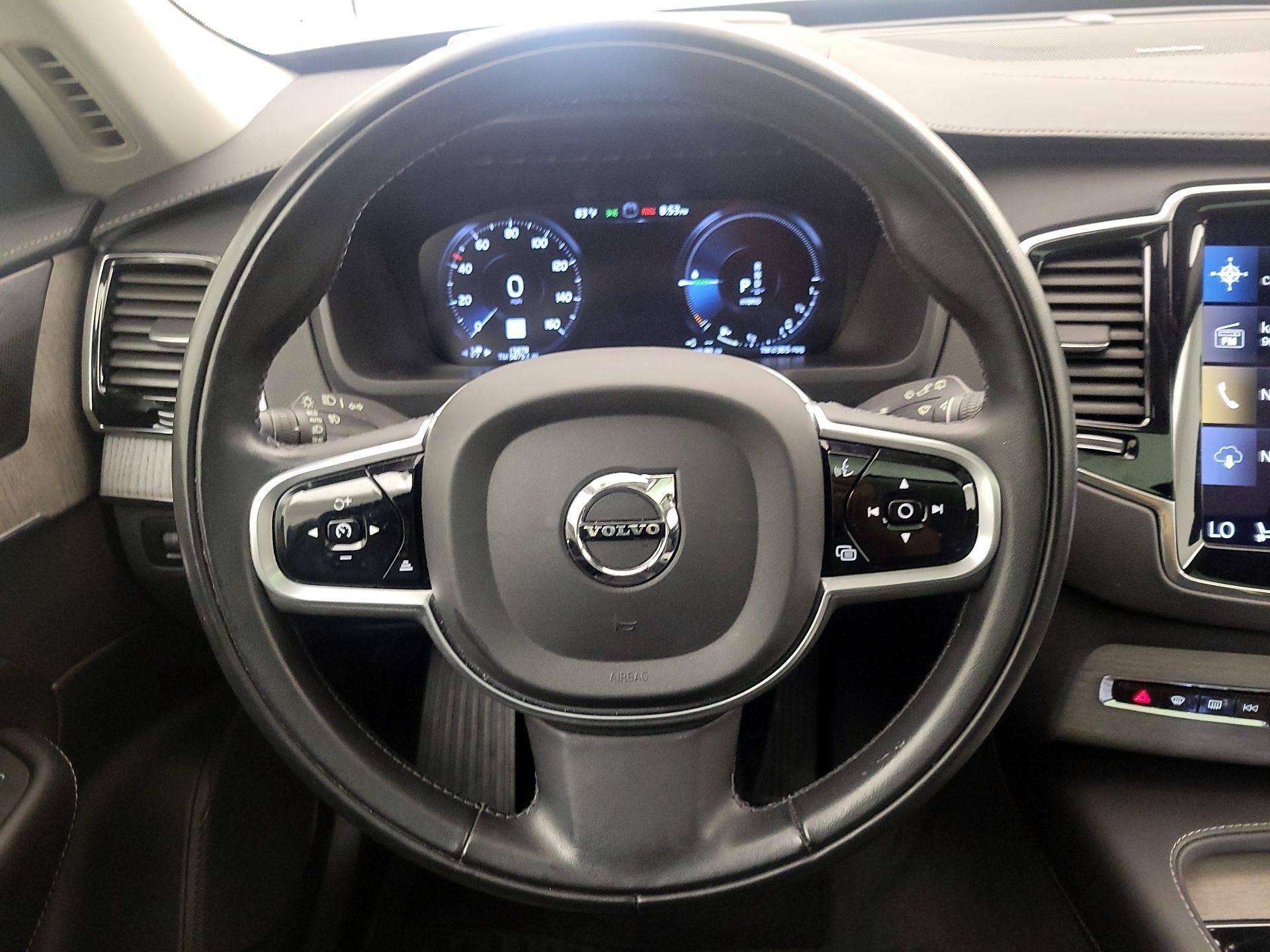 Thumbnail: 2022 Volvo XC90 - 10