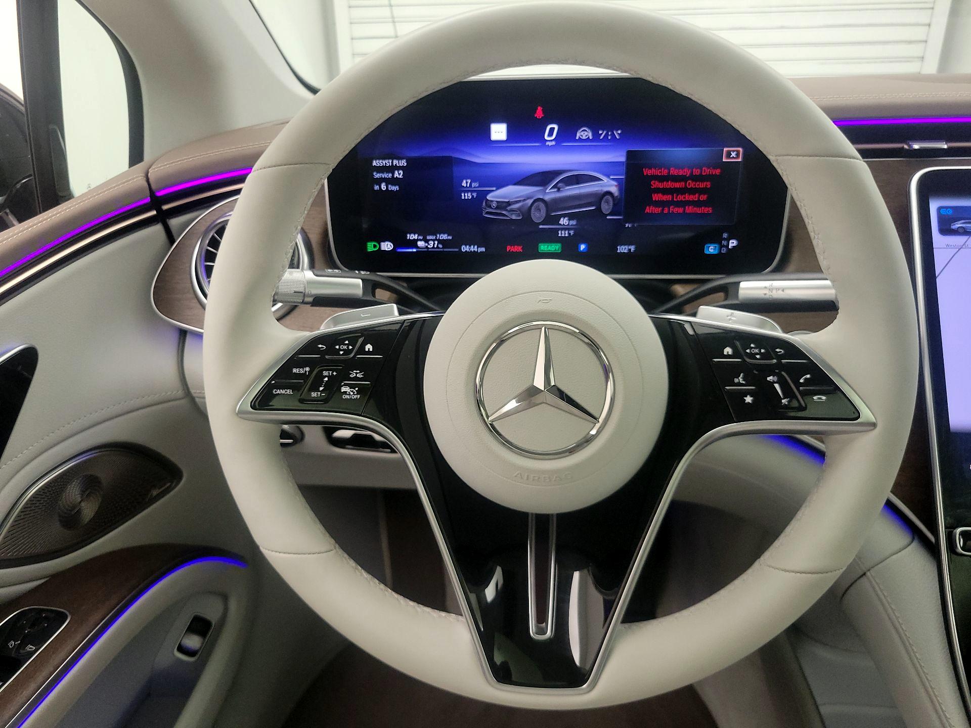 Thumbnail: 2023 Mercedes-Benz EQS - 10