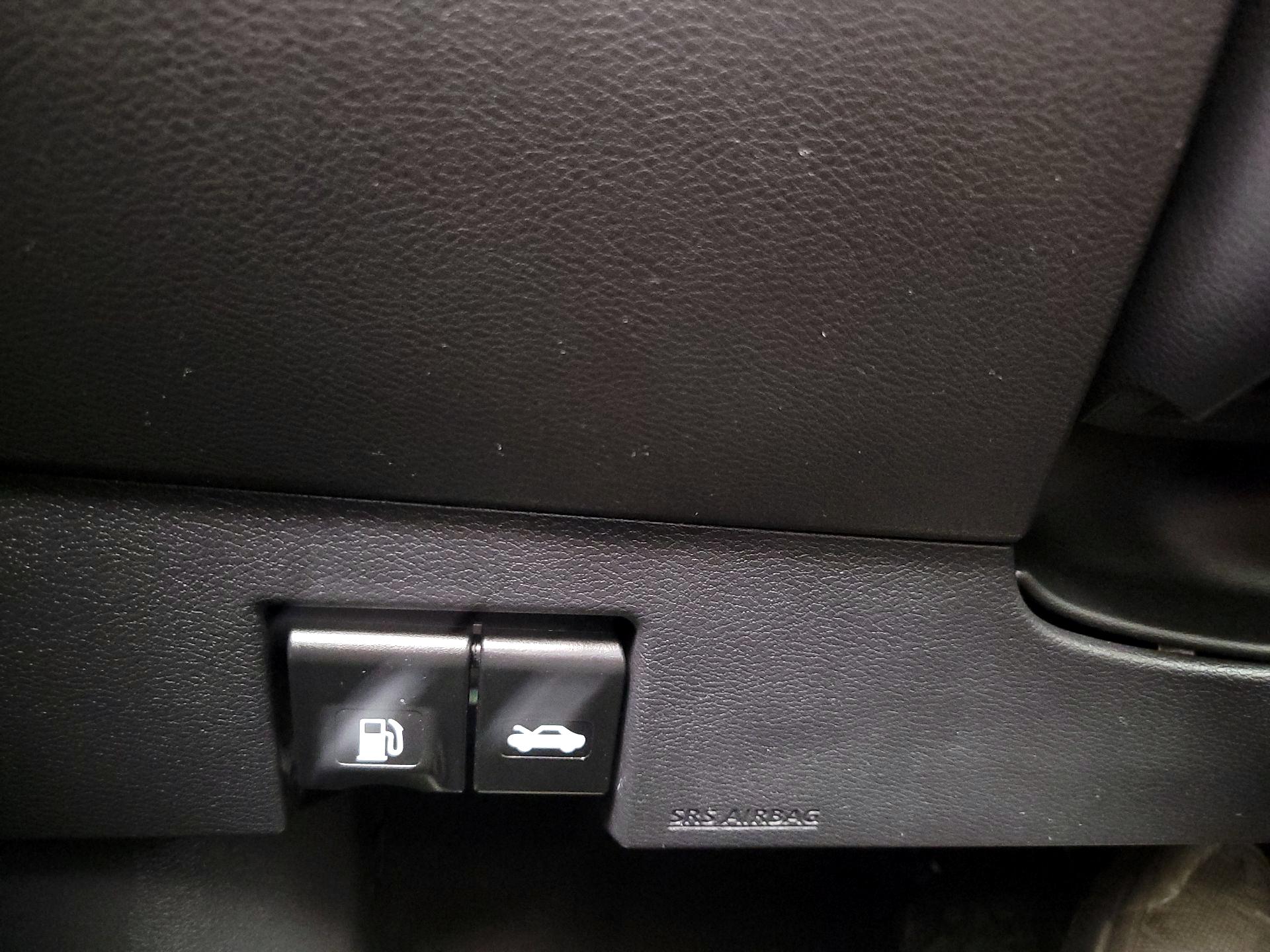 Thumbnail: 2021 Nissan Versa - 13
