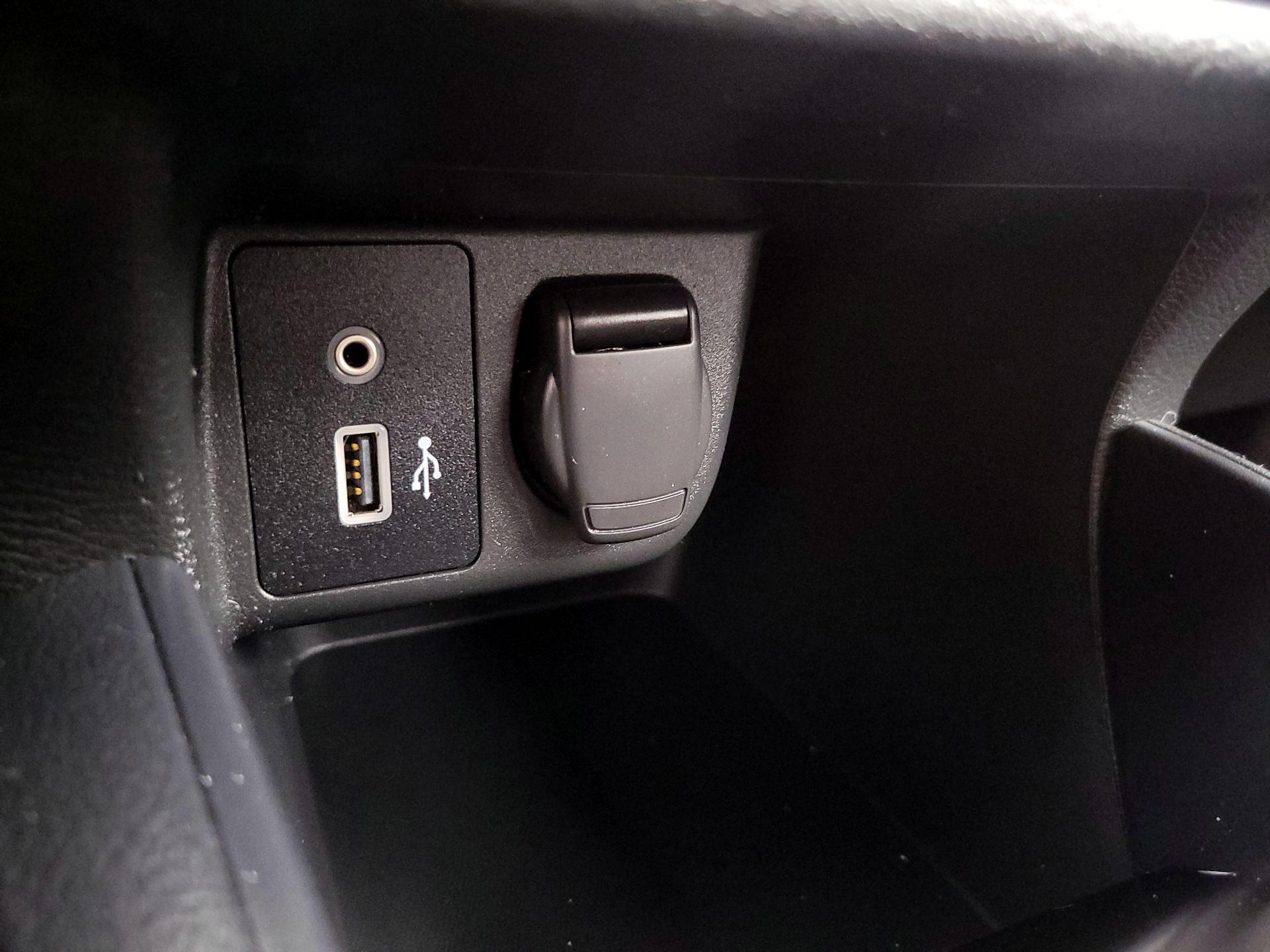 Thumbnail: 2021 Nissan Versa - 18