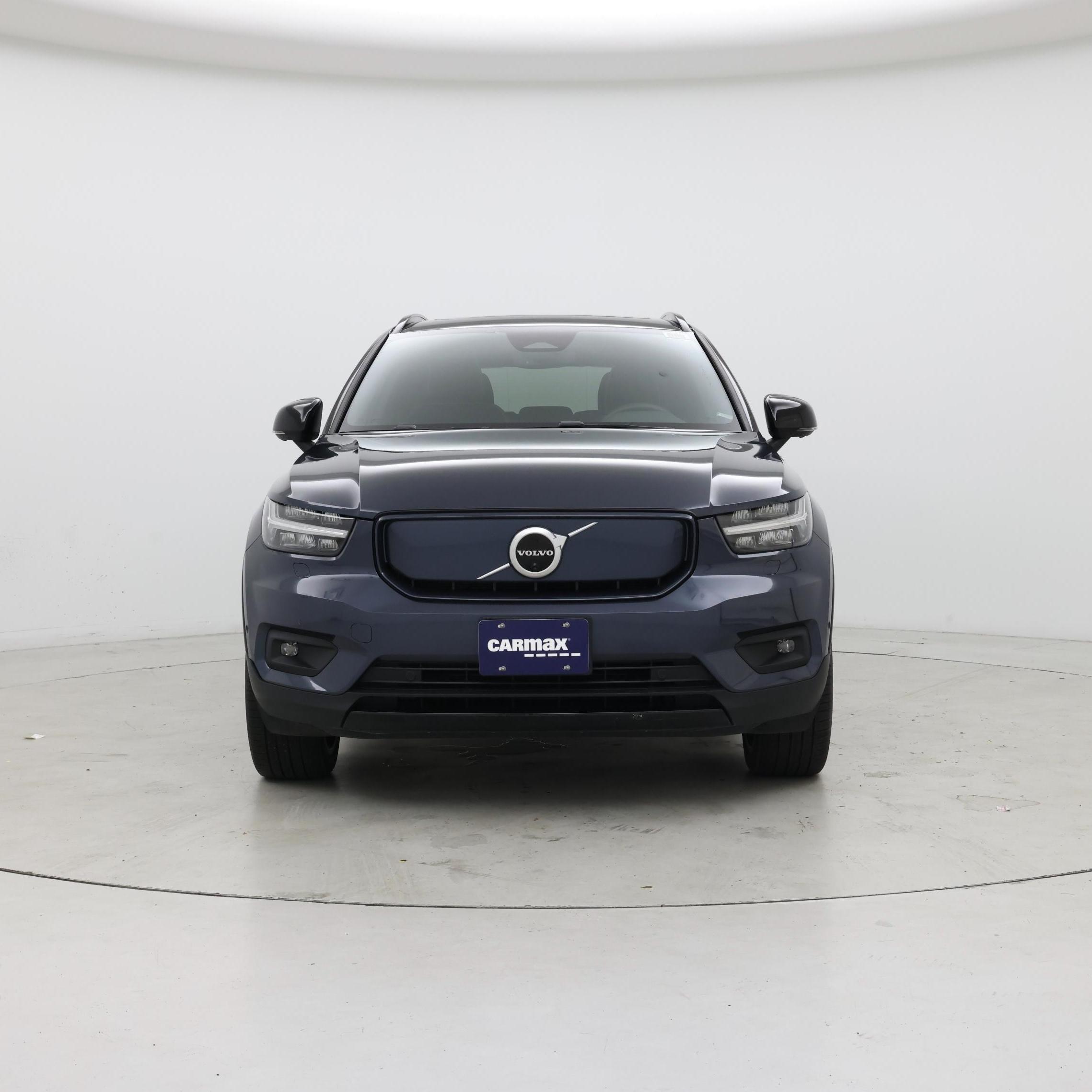 Thumbnail: 2022 Volvo XC40 - 5