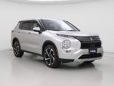 Silver 2022 Mitsubishi Outlander SE