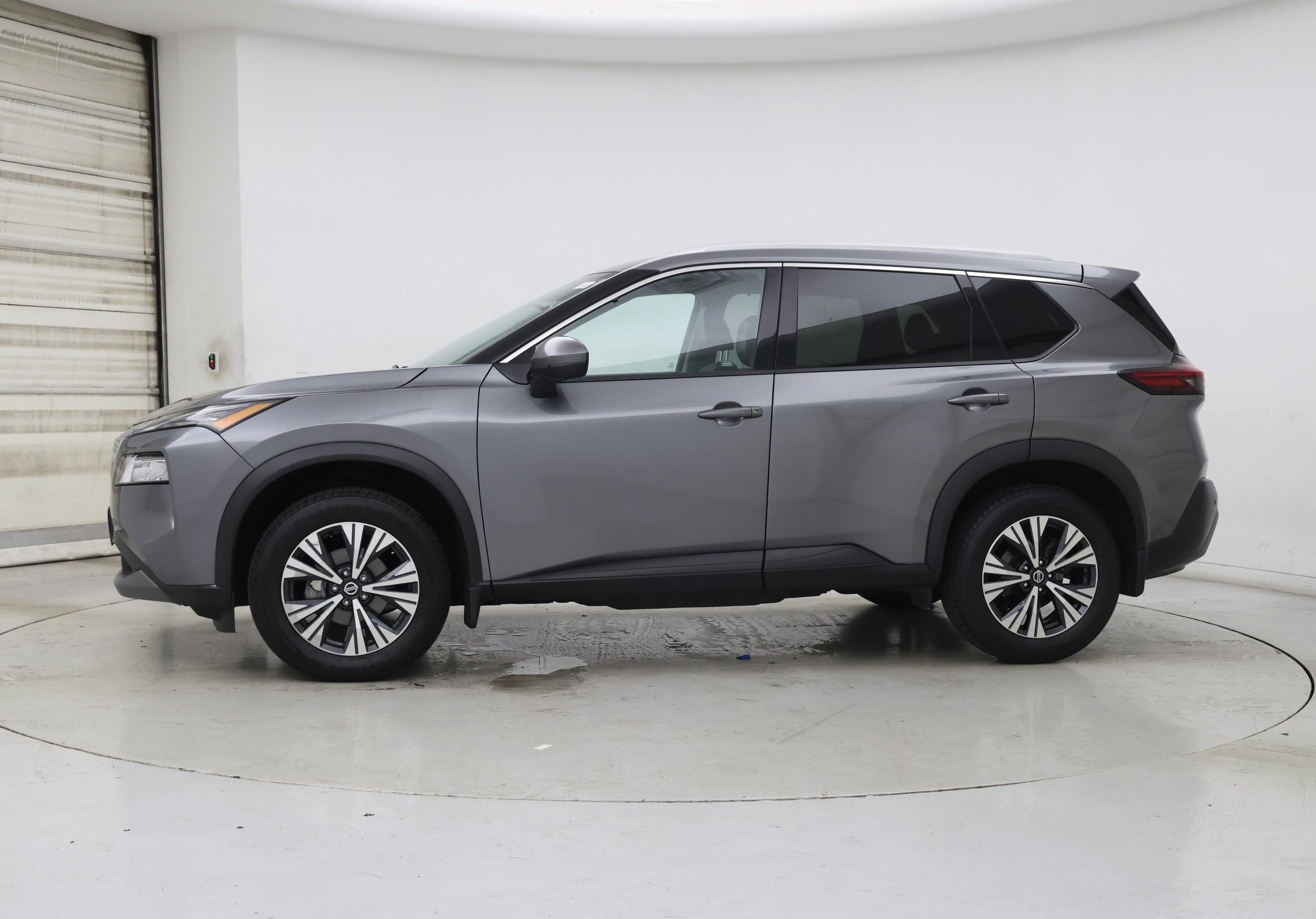 Thumbnail: 2021 Nissan Rogue - 3