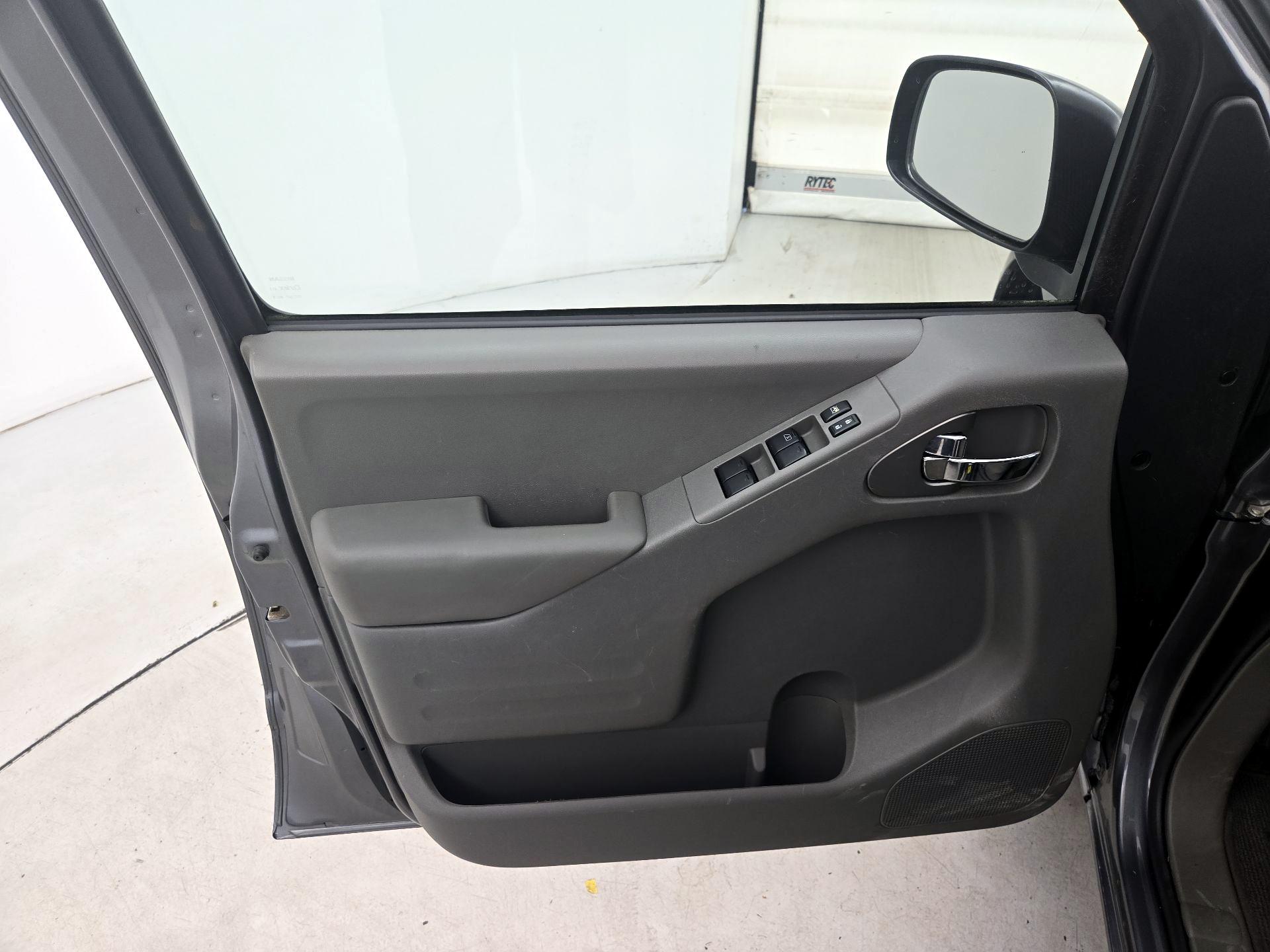 Thumbnail: 2017 Nissan Frontier - 12