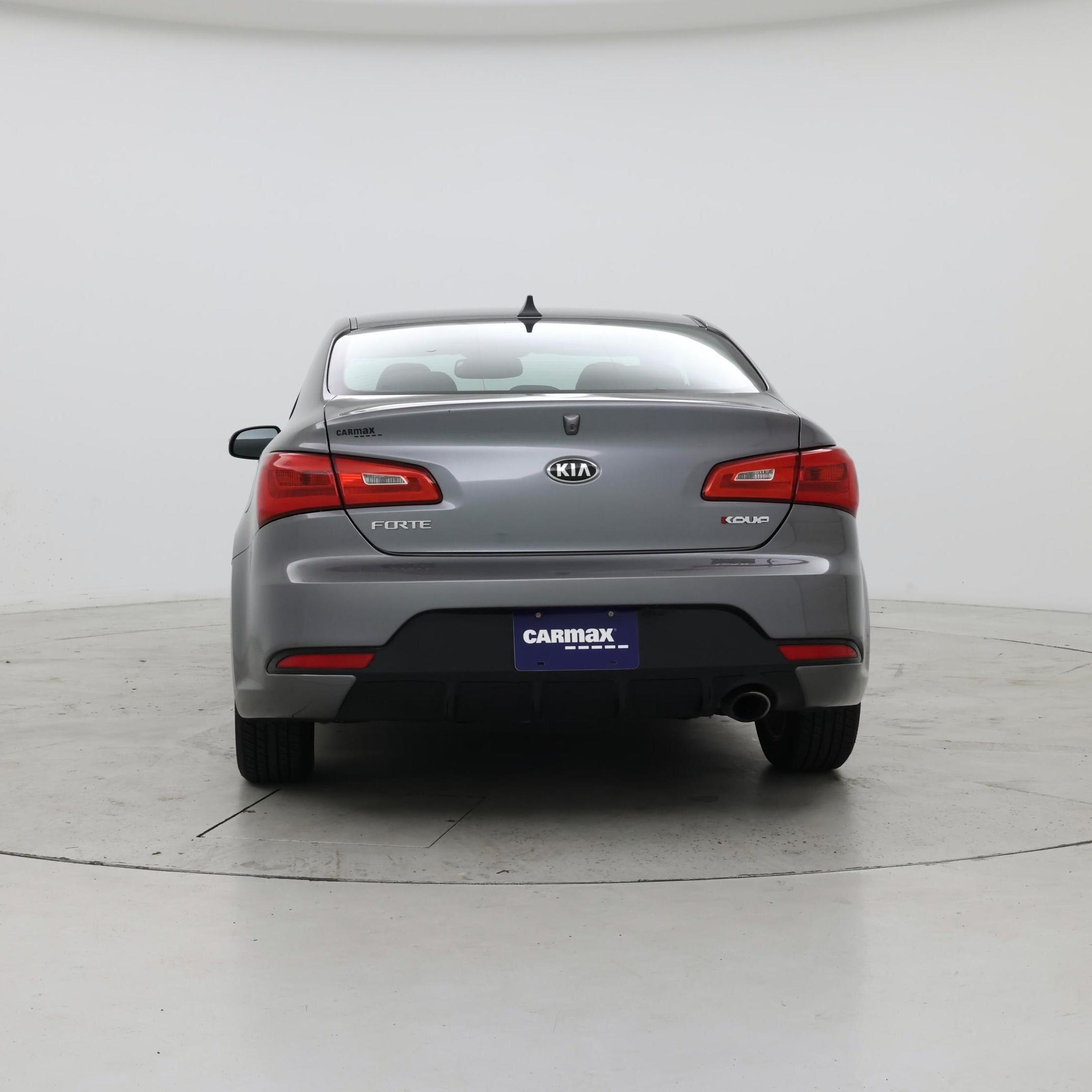 Thumbnail: 2016 Kia Forte - 6