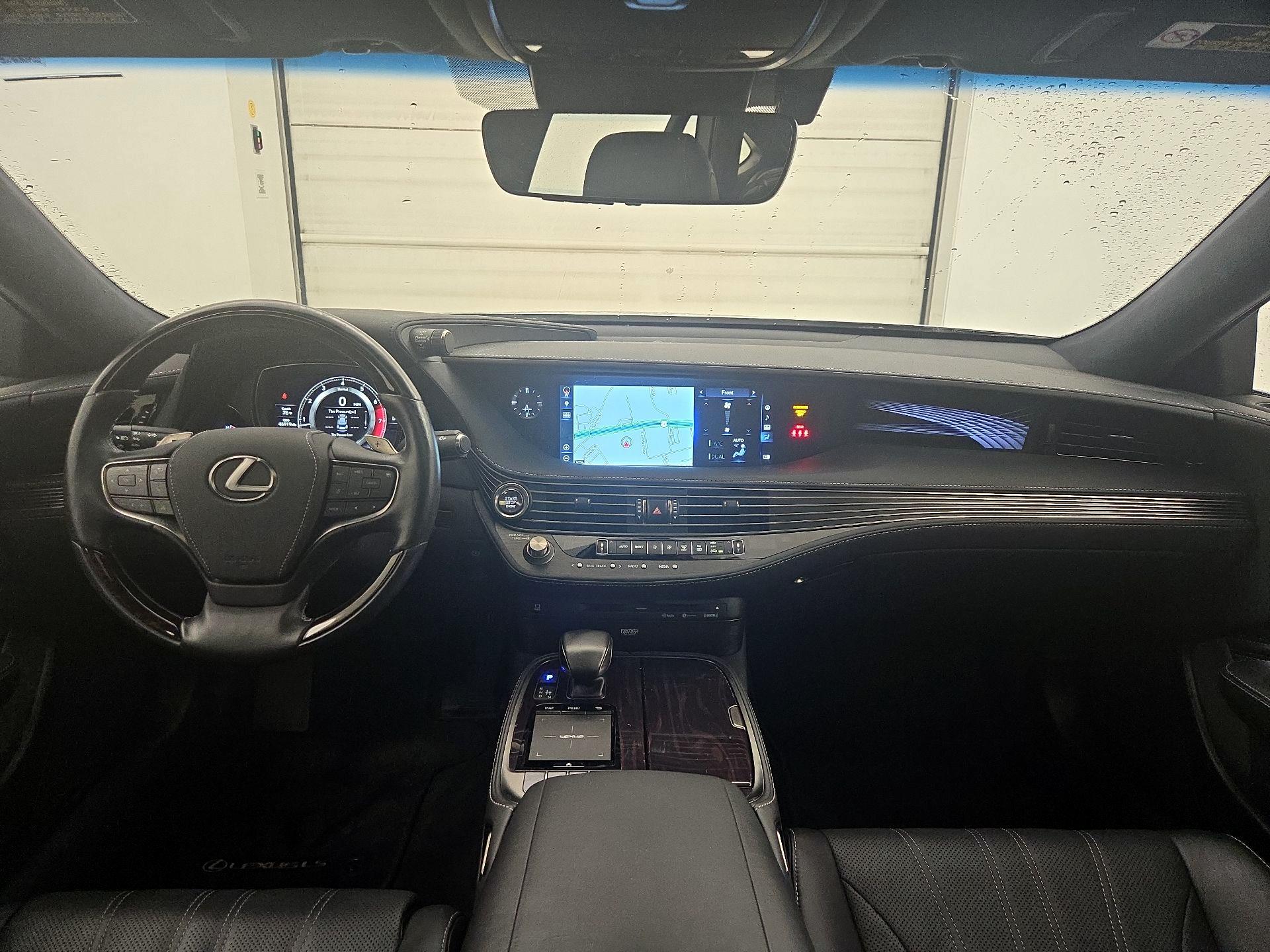 Thumbnail: 2019 Lexus LS - 9
