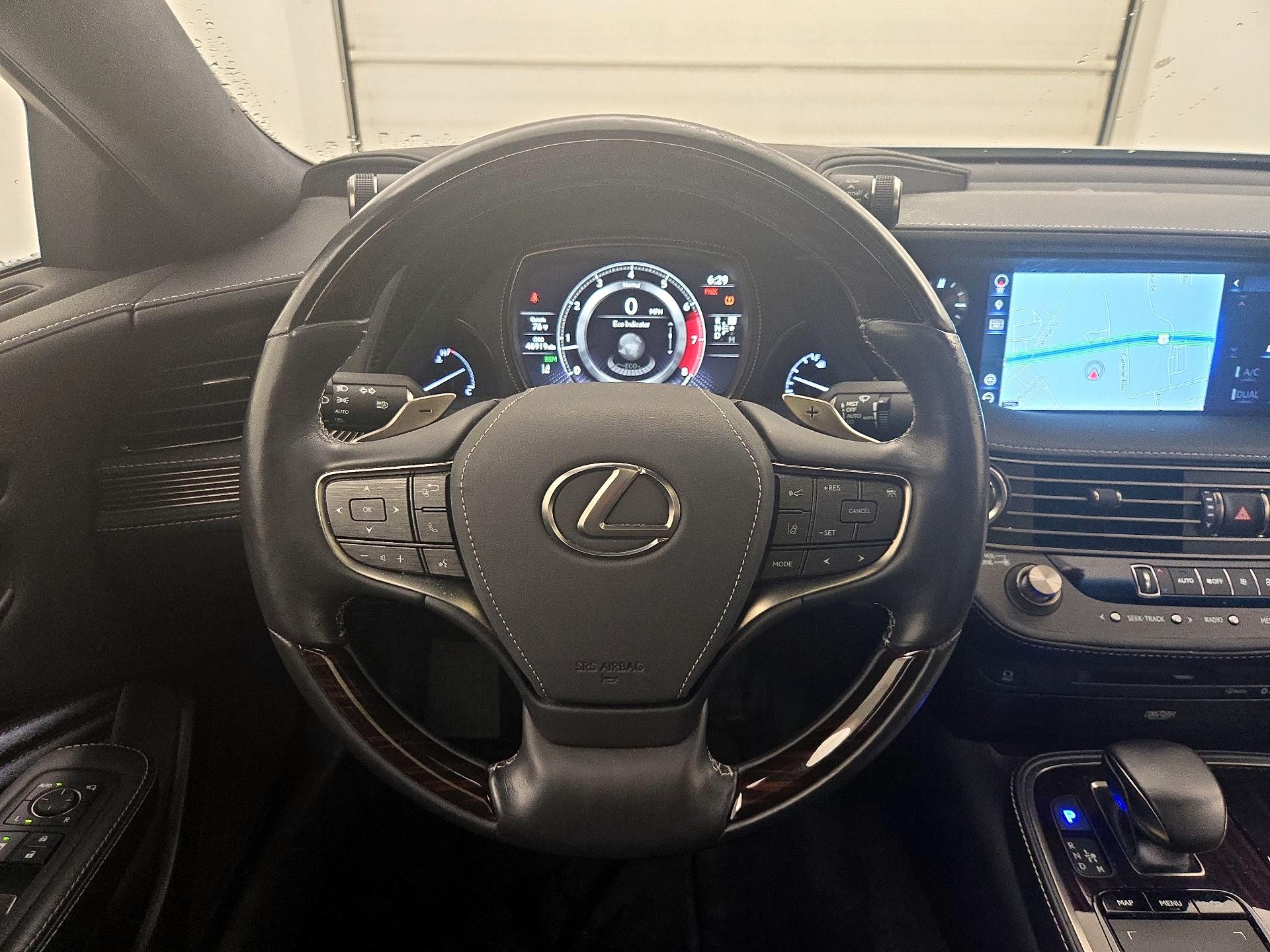 Thumbnail: 2019 Lexus LS - 10