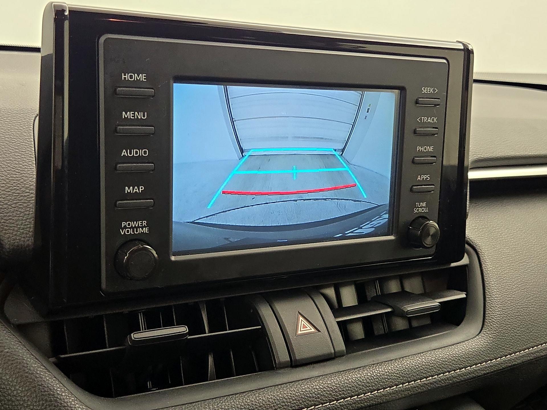 Thumbnail: 2019 Toyota RAV4 - 14