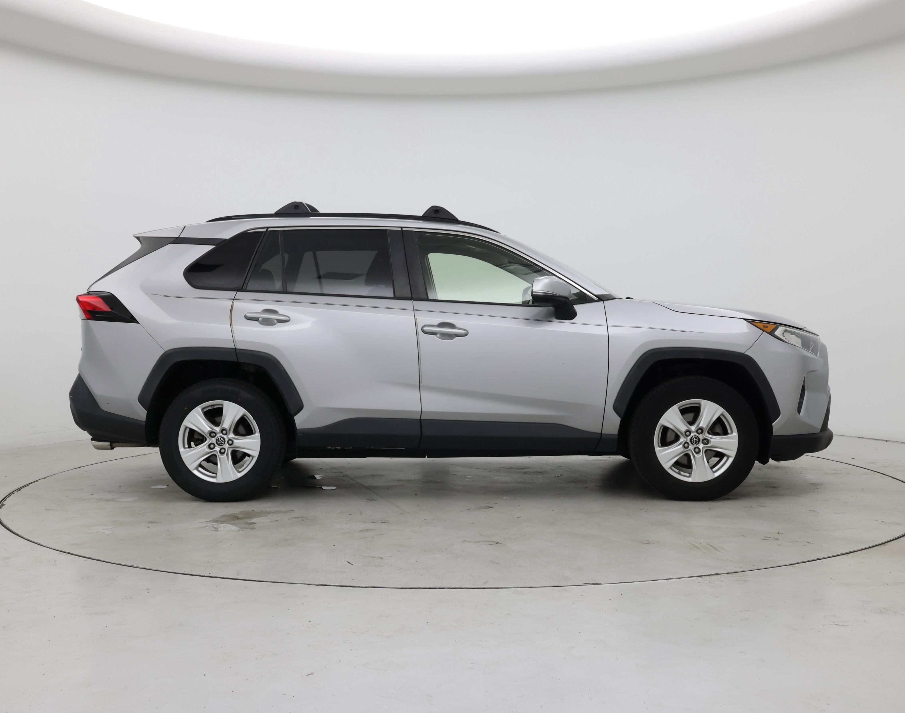 Thumbnail: 2019 Toyota RAV4 - 7