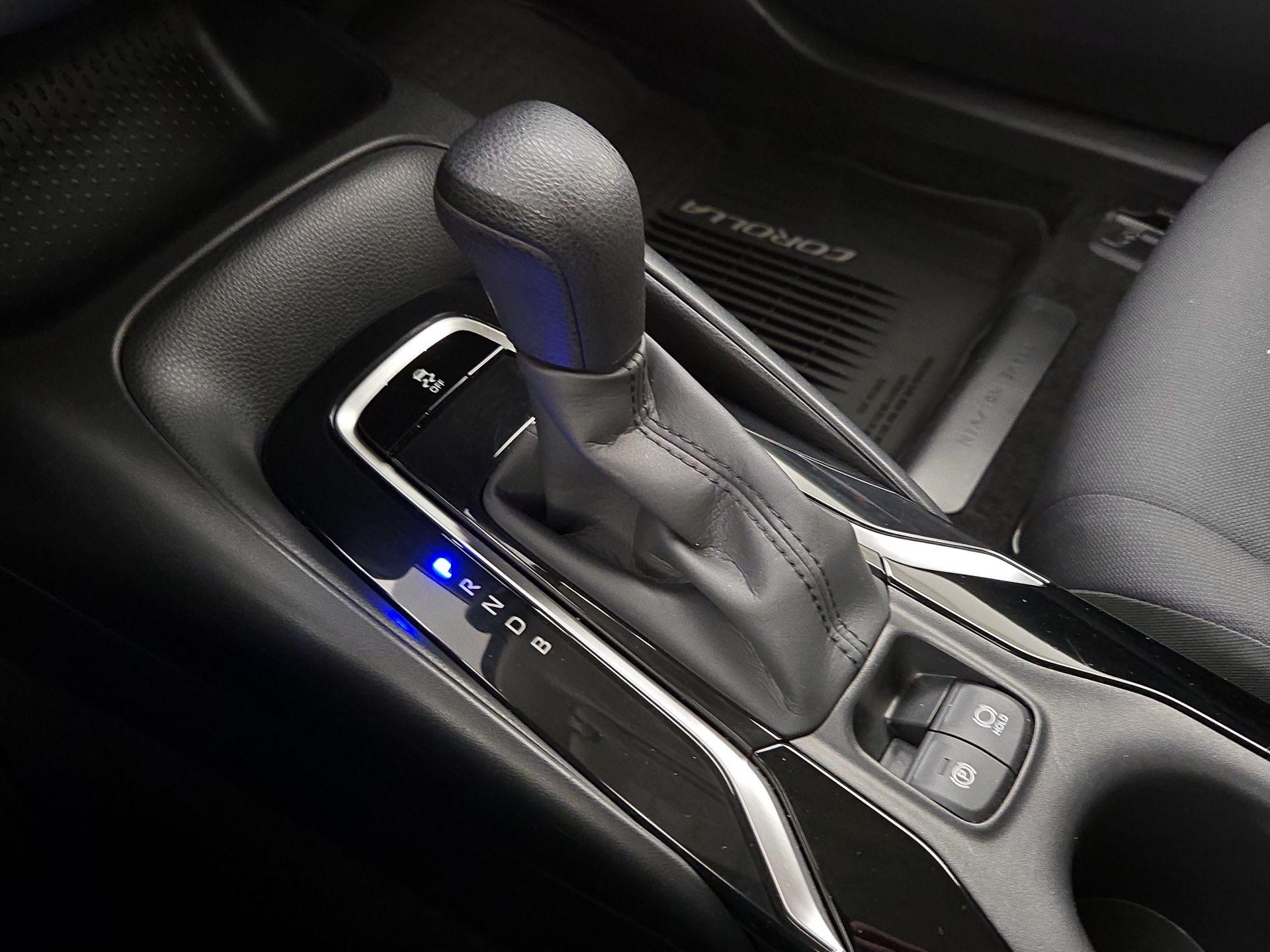 Thumbnail: 2021 Toyota Corolla - 17