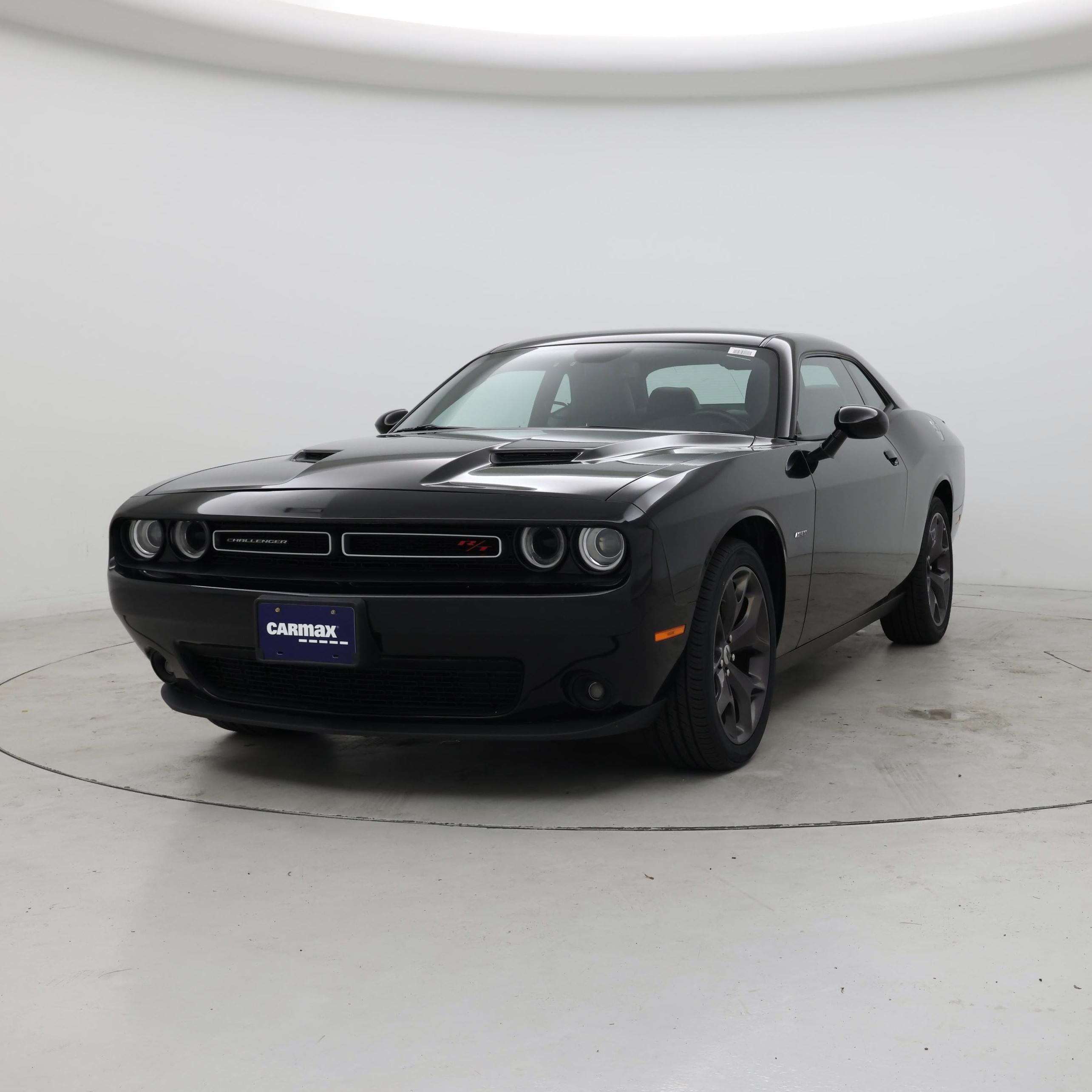 Thumbnail: 2018 Dodge Challenger - 4