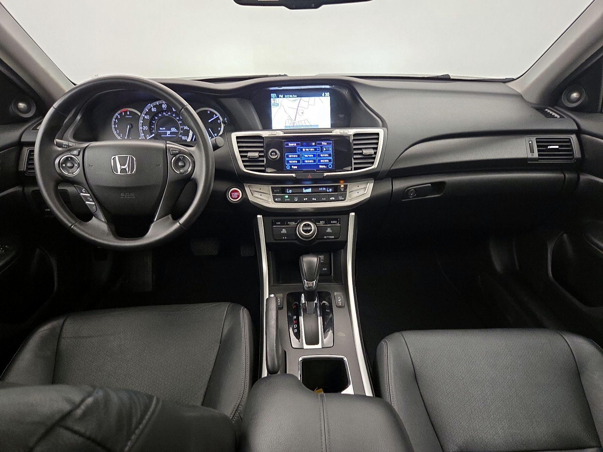 Thumbnail: 2015 Honda Accord - 9