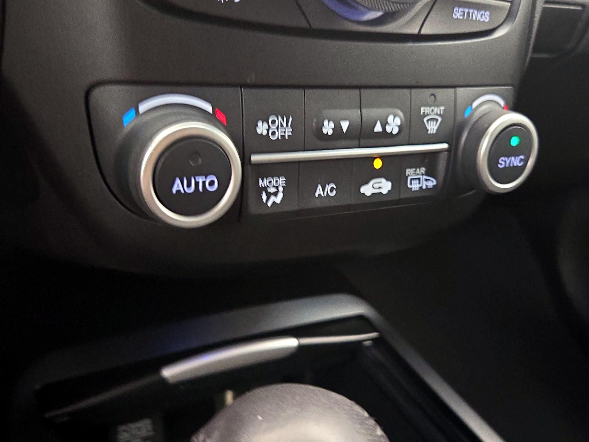 Thumbnail: 2016 Acura RDX - 17