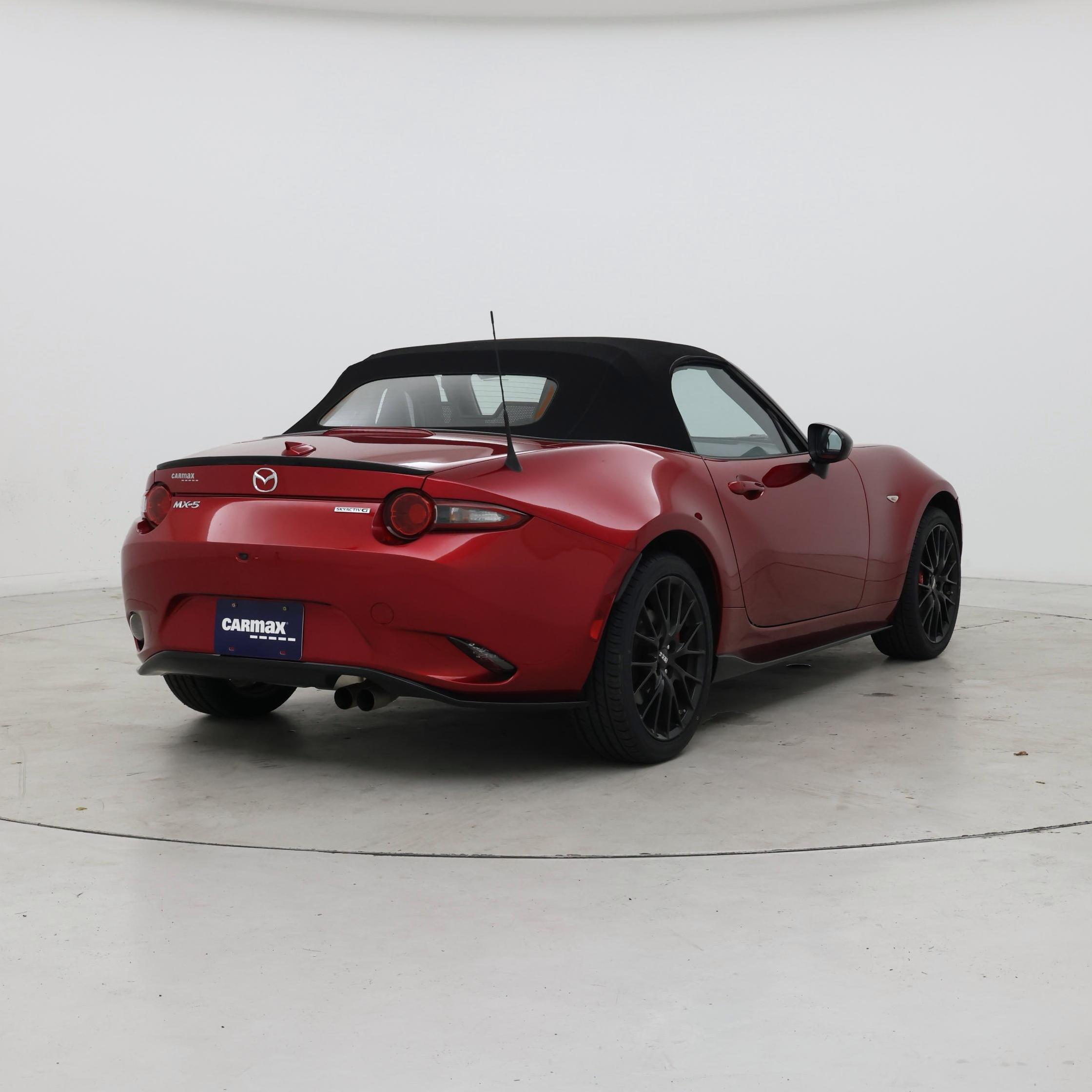 Thumbnail: 2020 Mazda MX-5 Miata - 8