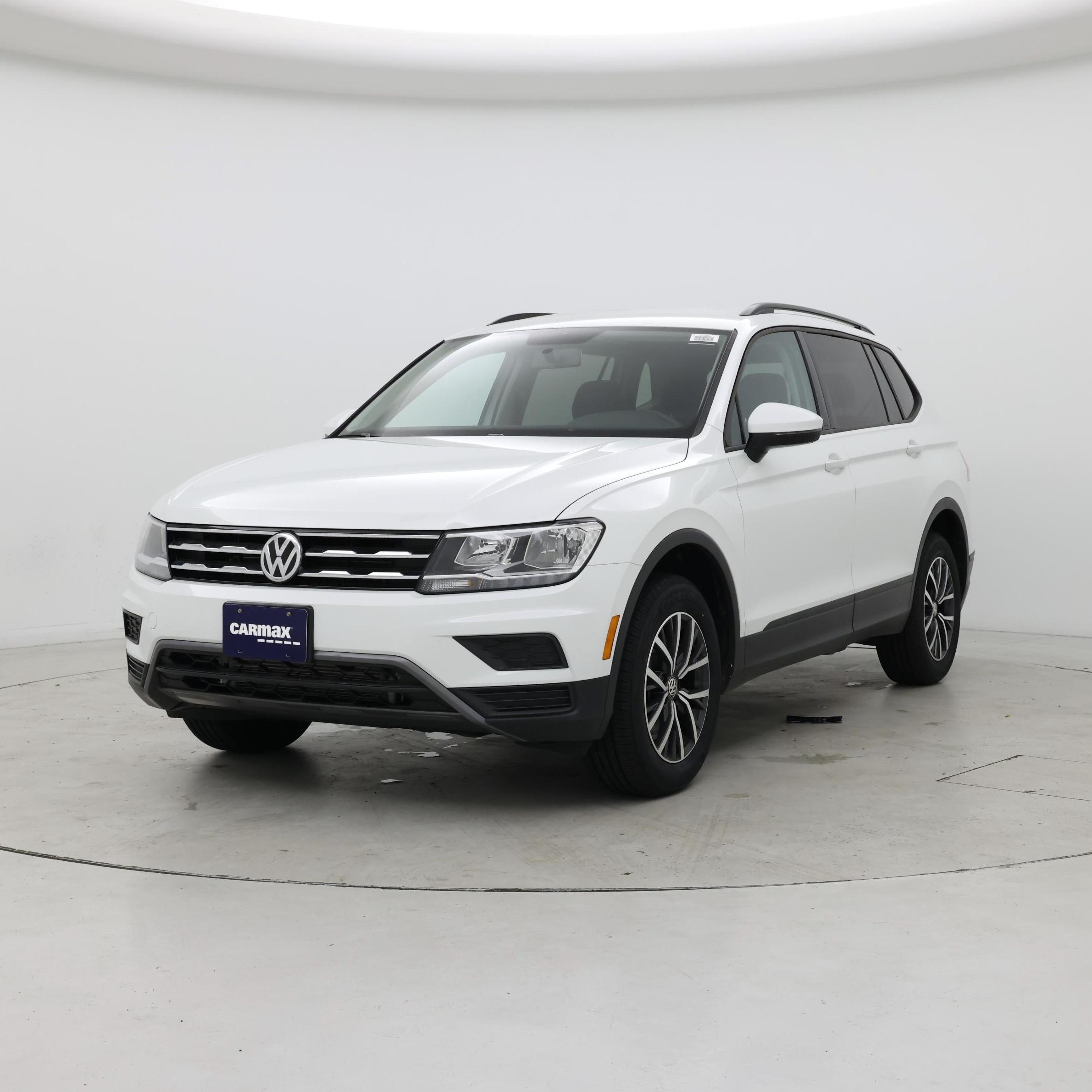 Thumbnail: 2021 Volkswagen Tiguan - 4