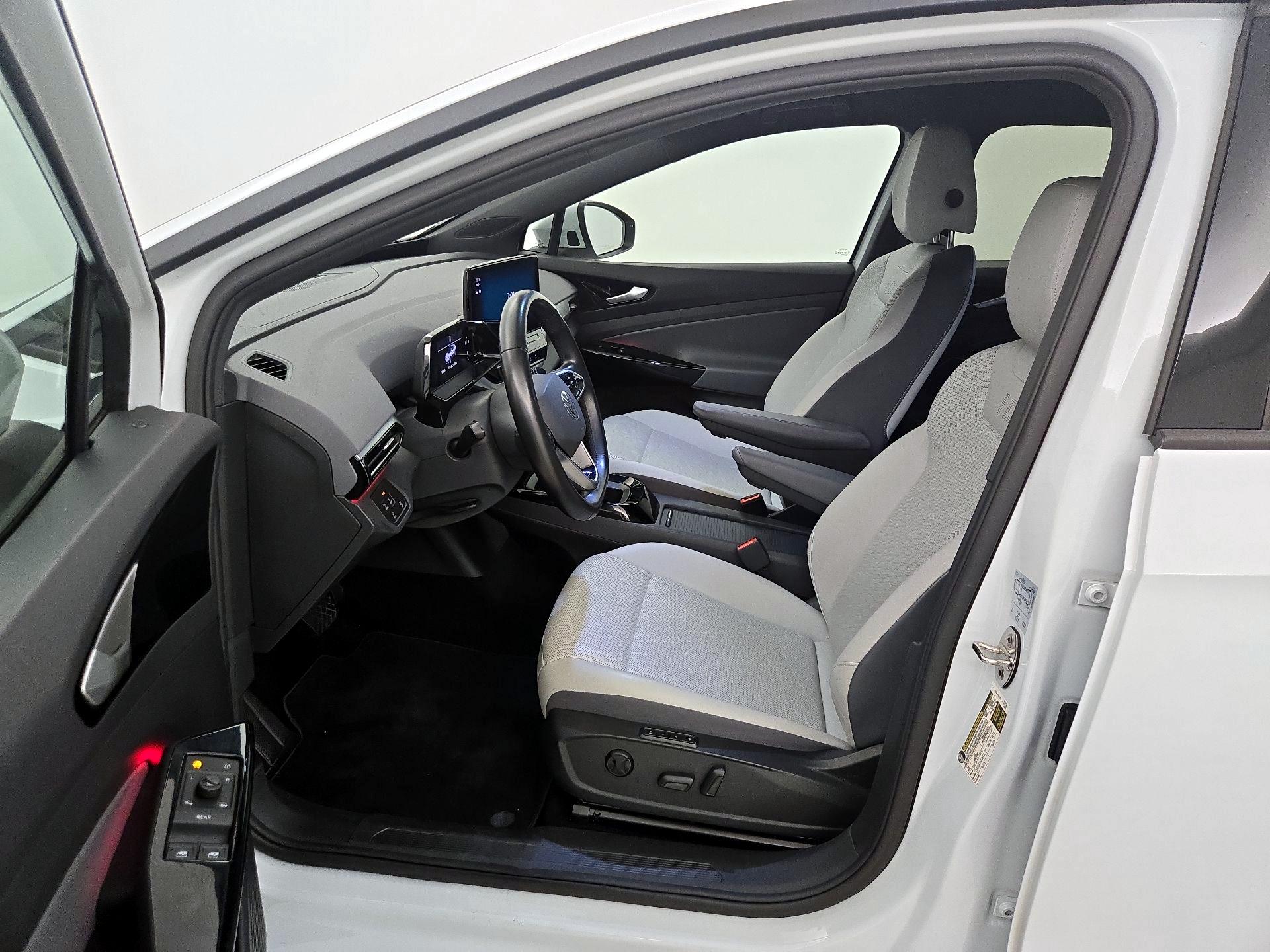 Thumbnail: 2021 Volkswagen ID.4 - 11