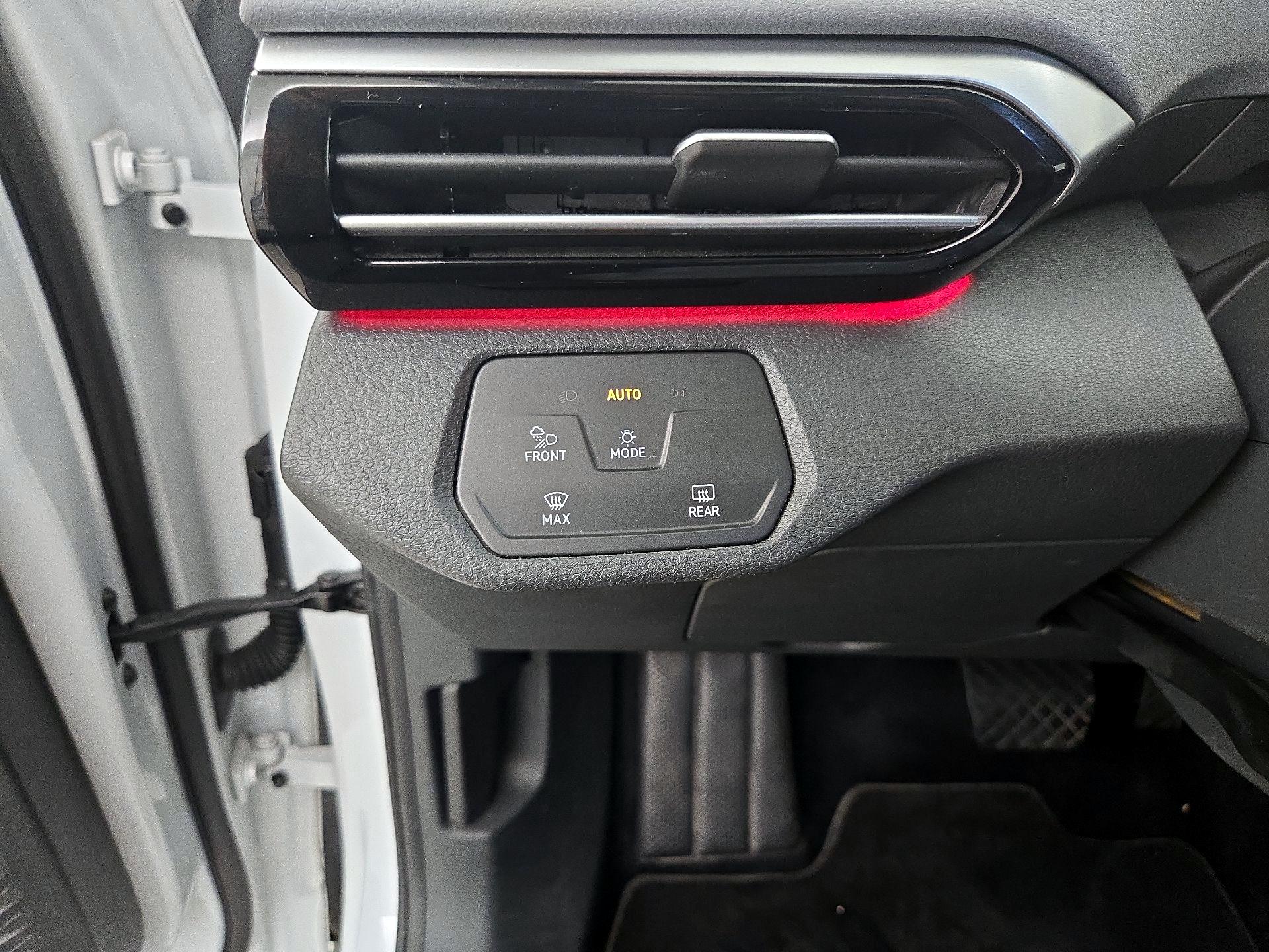 Thumbnail: 2021 Volkswagen ID.4 - 13