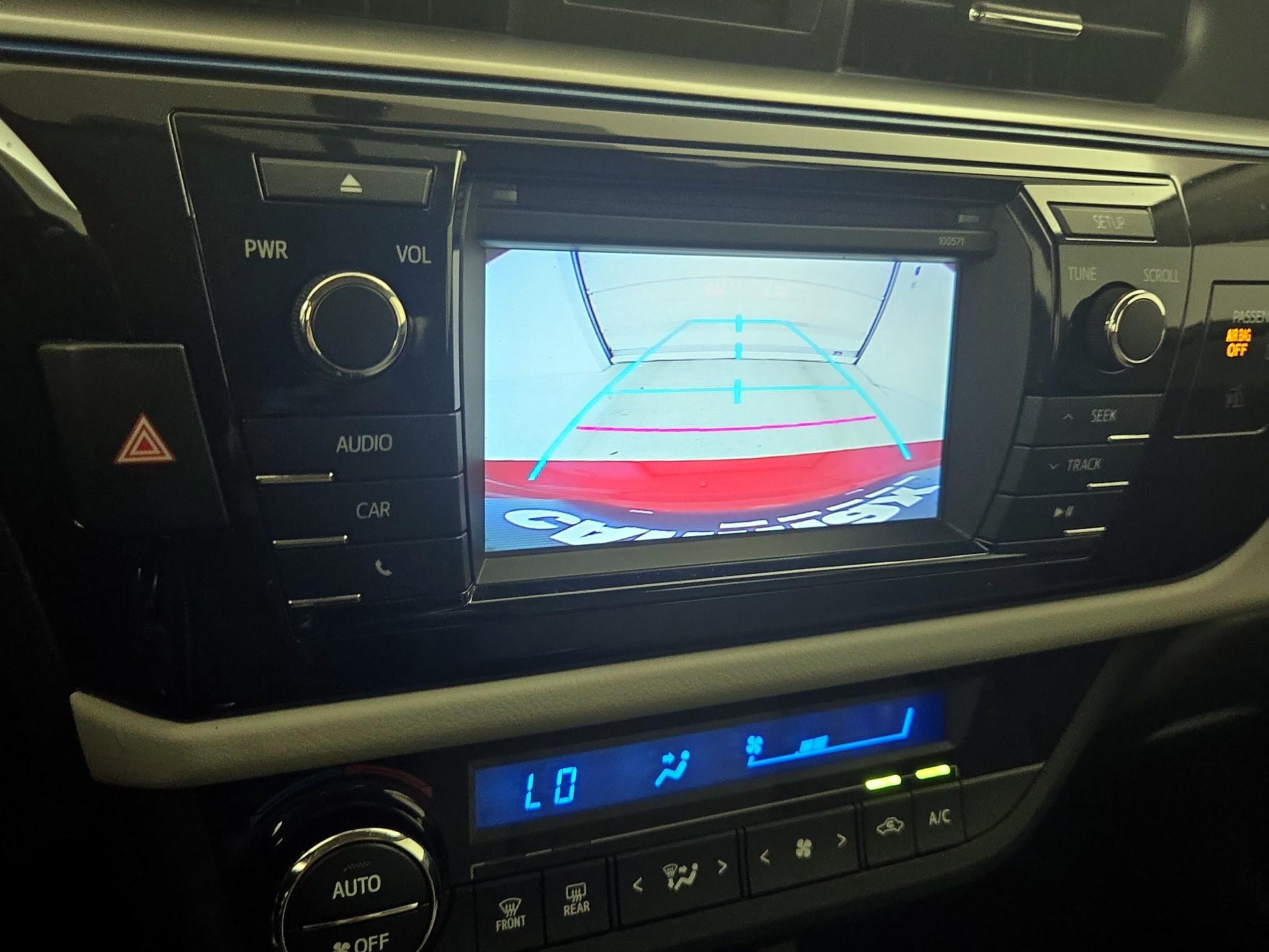 Thumbnail: 2016 Toyota Corolla - 14